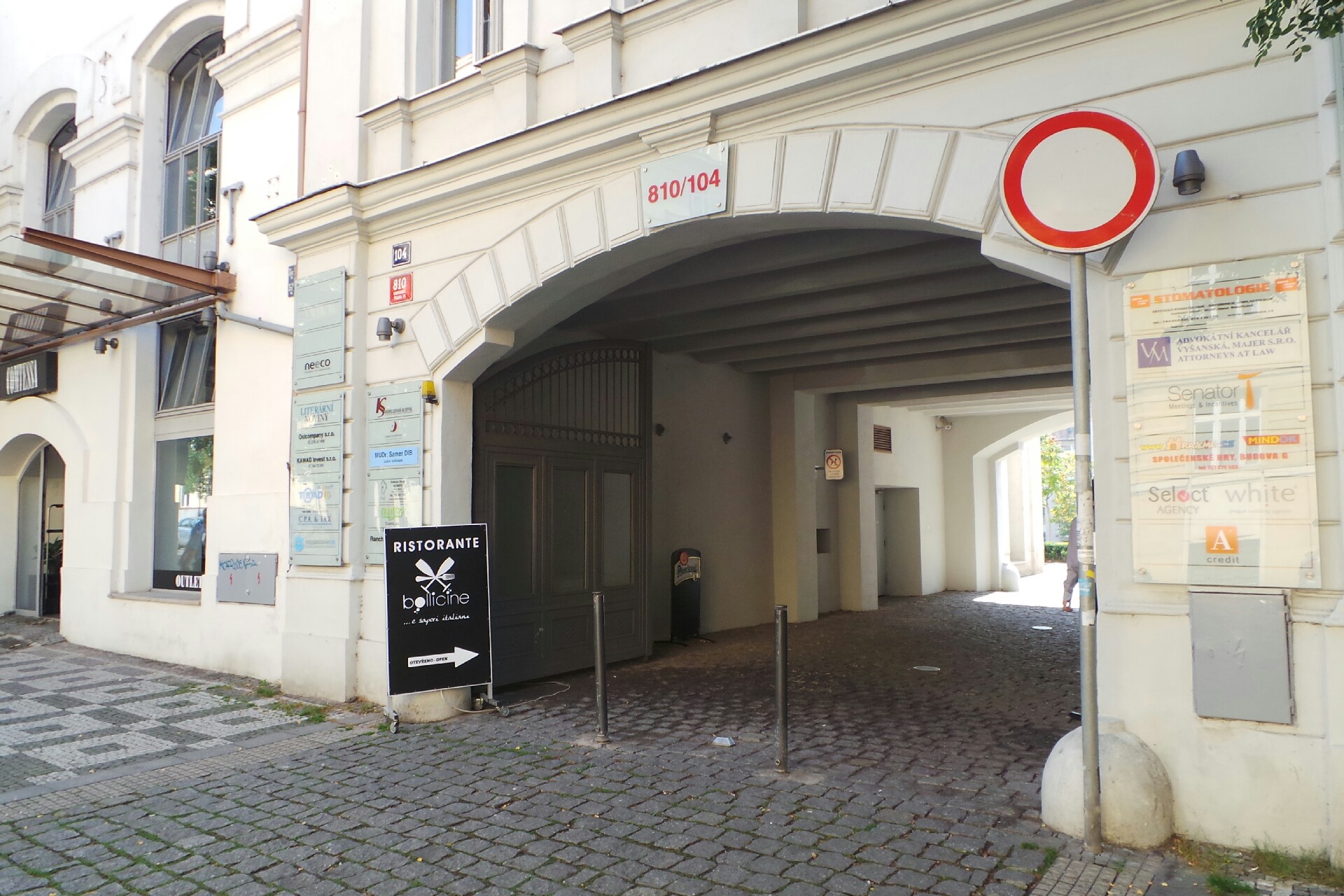 Mgr. Karolína Steinerová, advokátní kancelář