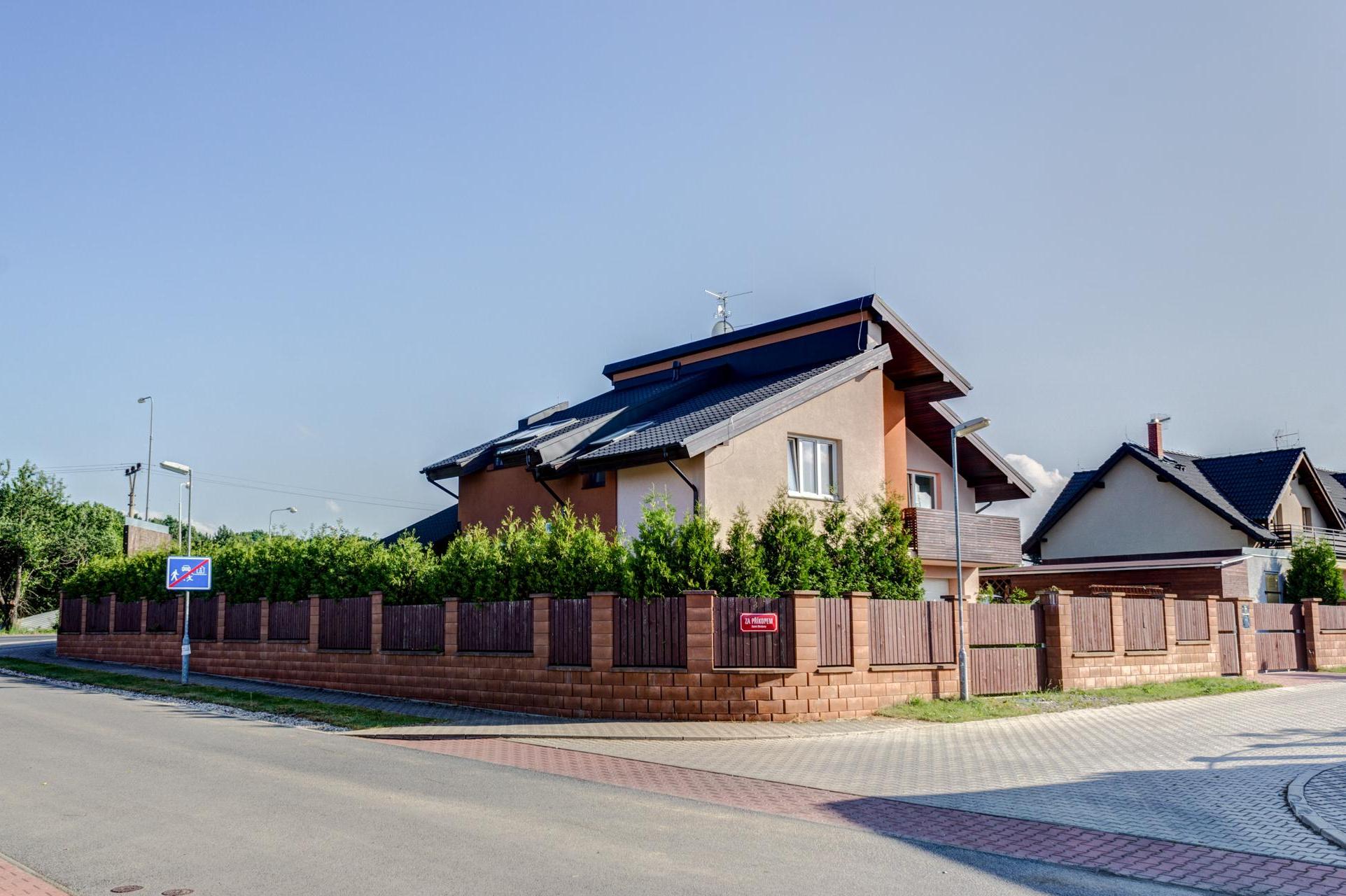 GARANTSTAV PRAHA stavební společnost