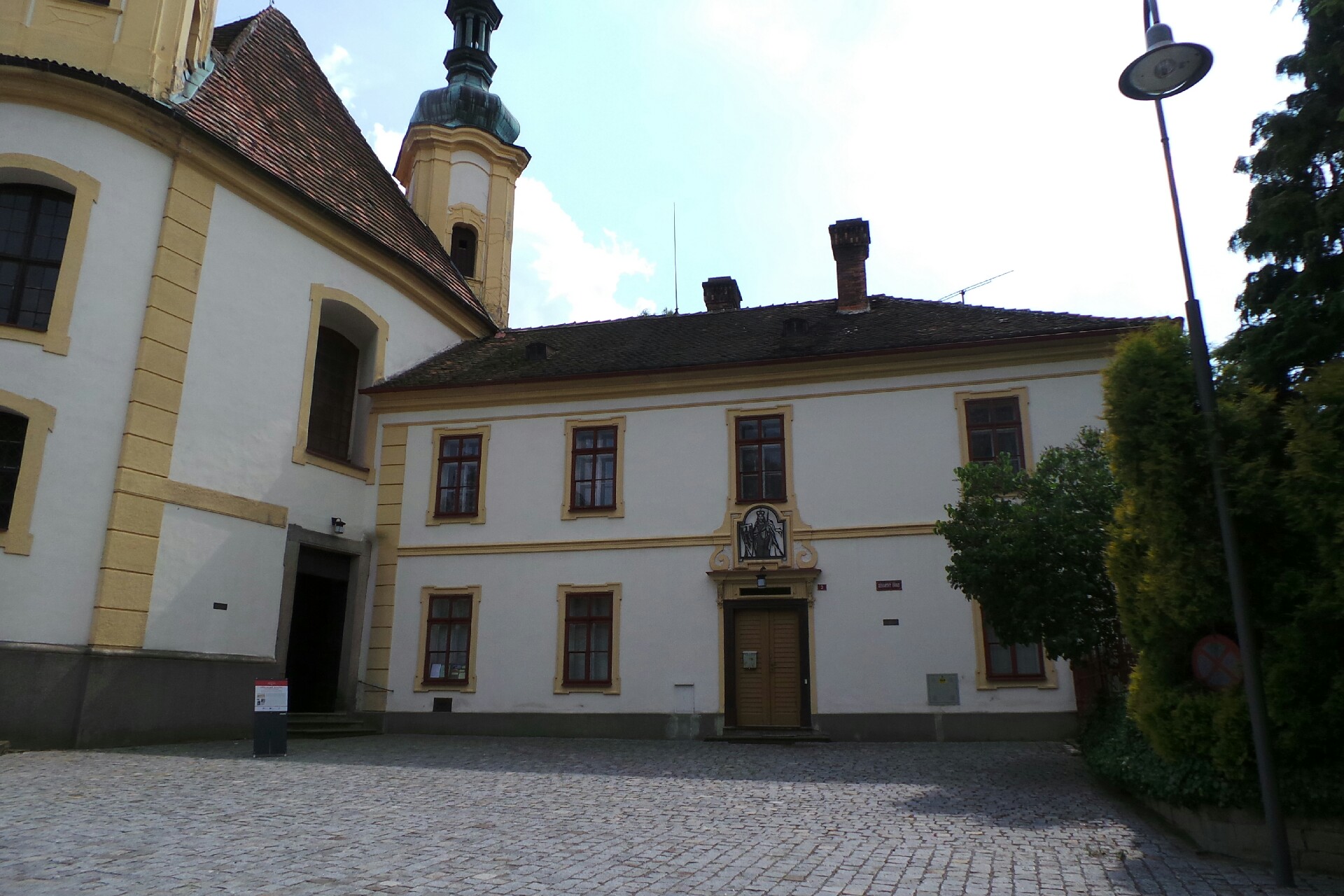 Římskokatolická farnost Opočno