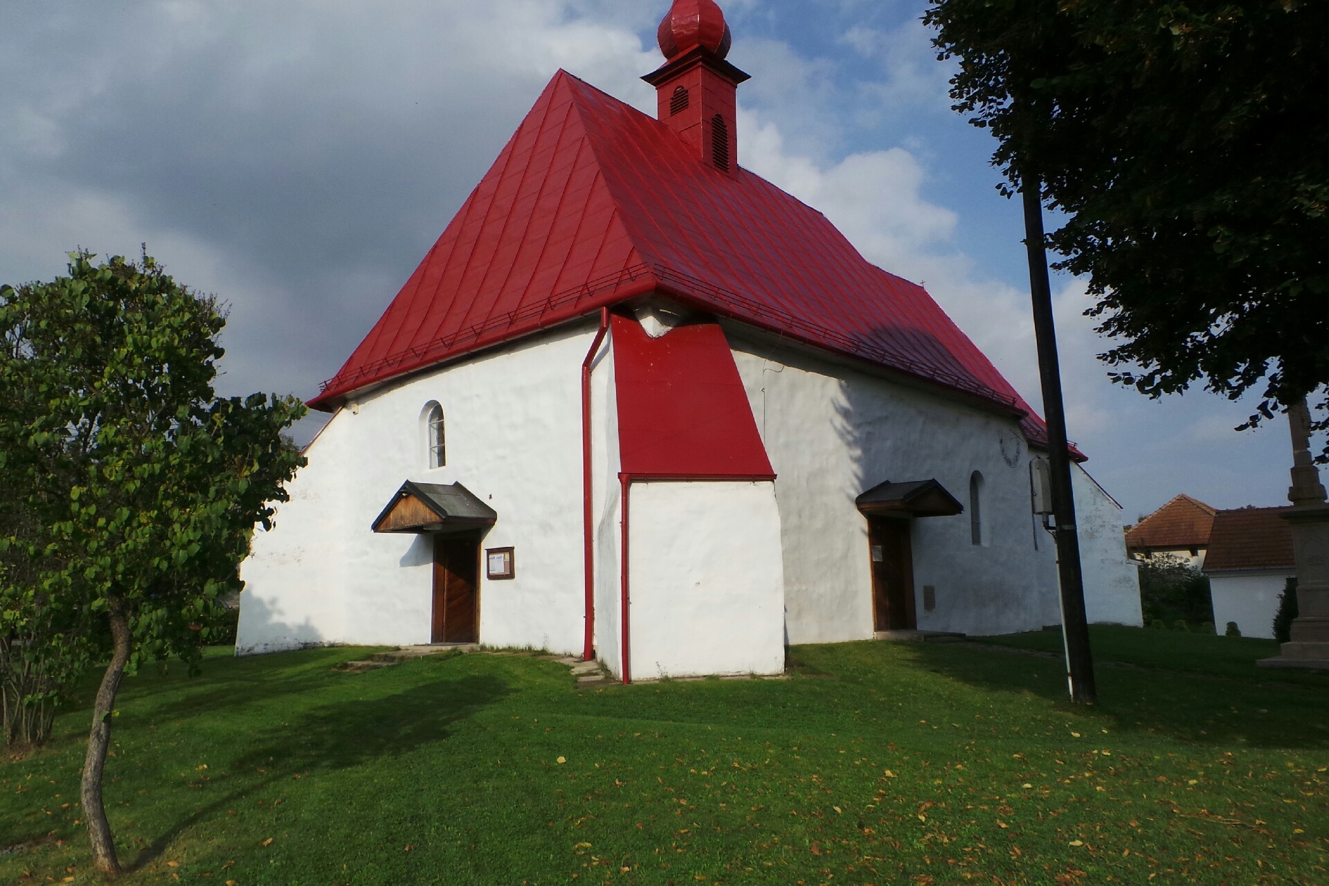 Římskokatolická farnost Stínava