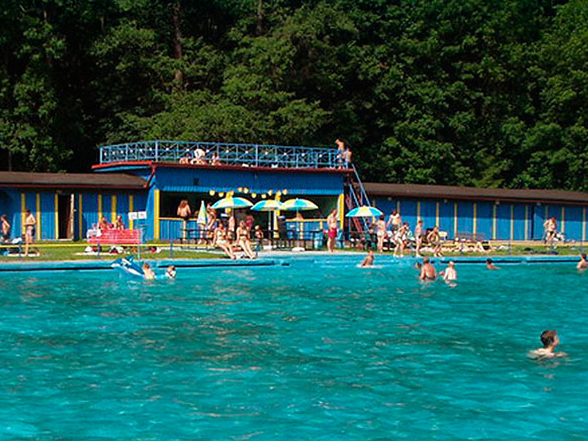 Koupaliště Teplice nad Metují foto 2