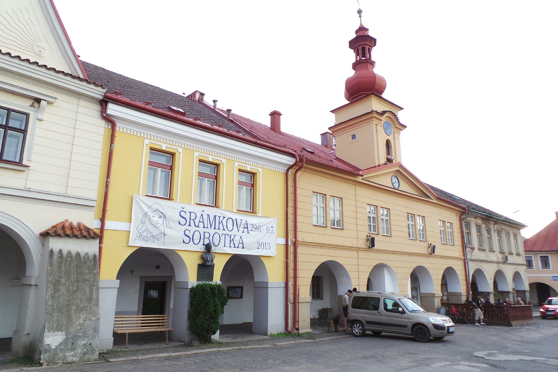 Městská knihovna Fráni Šrámka v Sobotce foto 2