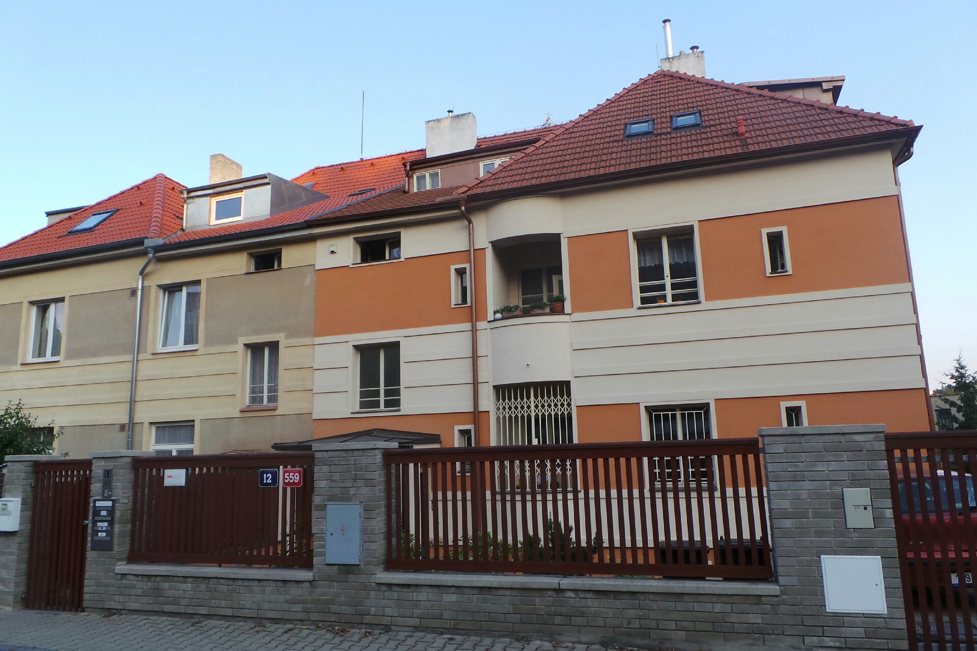 Ateriér DŮM a MĚSTO