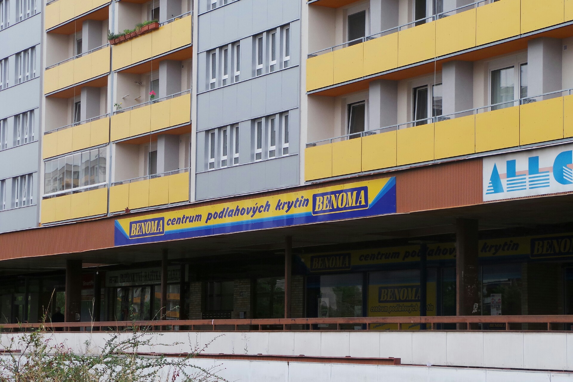 BENOMA - centrum podlahových krytin