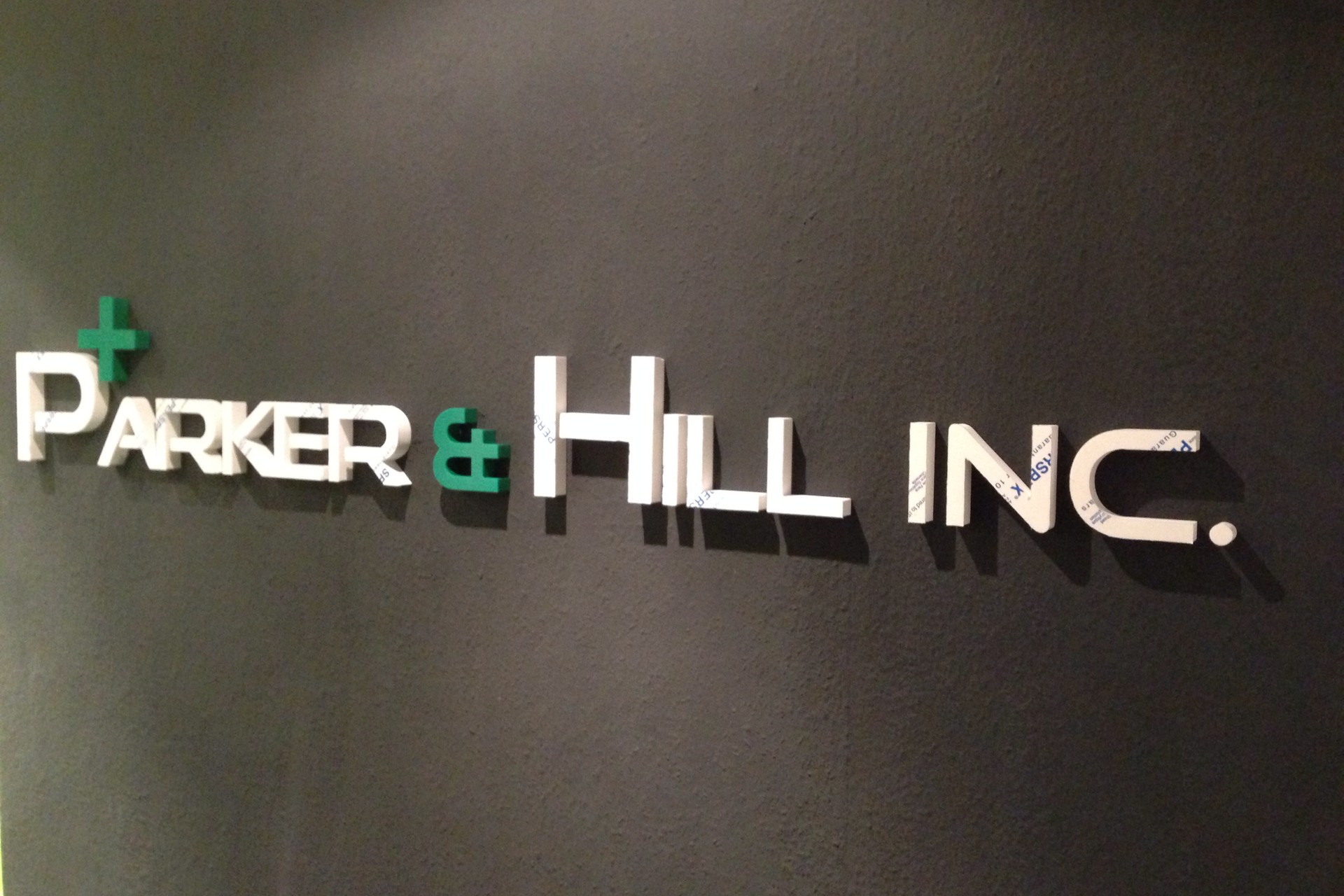 PARKER & HILL Inc. foto 5