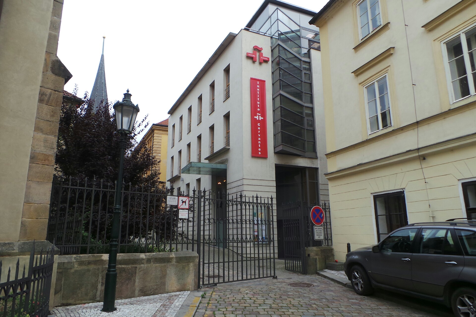 Velvyslanectví Španělska - Instituto Cervantes