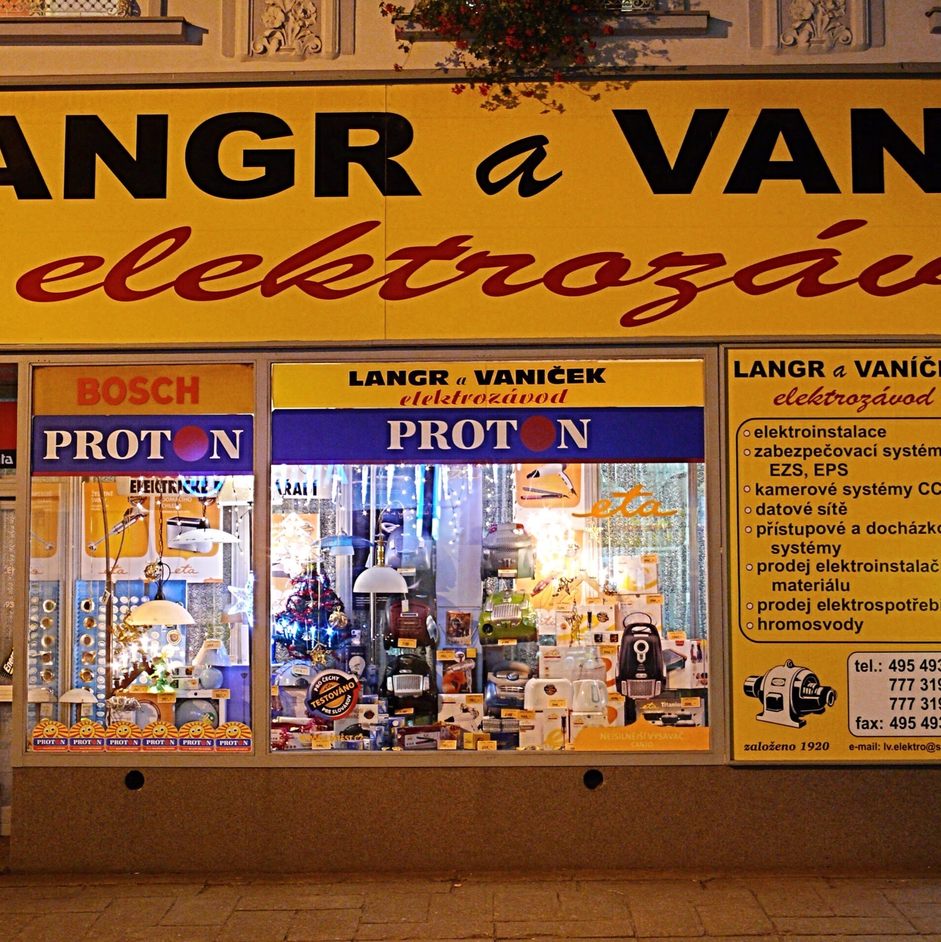 LANGR a VANÍČEK - elektrozávod foto 4