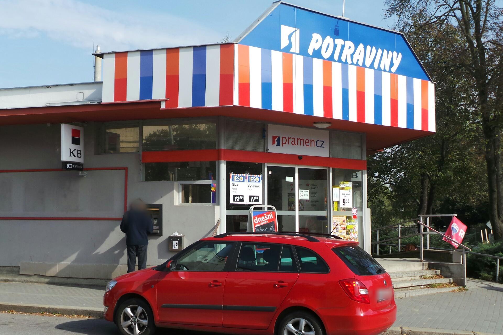 Bankomat Komerční banky foto 2