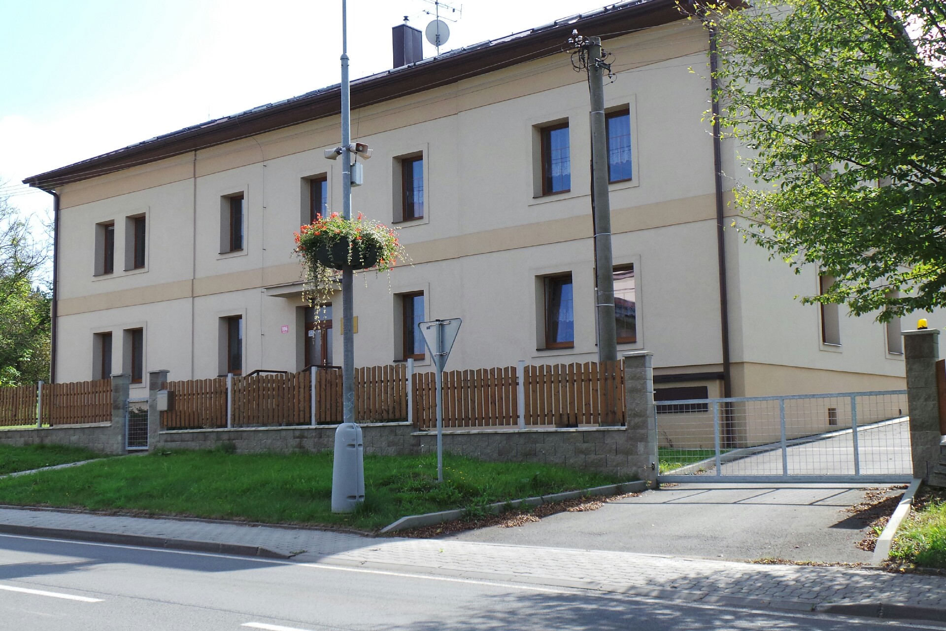 Vojenské lesy a statky ČR - DIVIZE HOŘOVICE