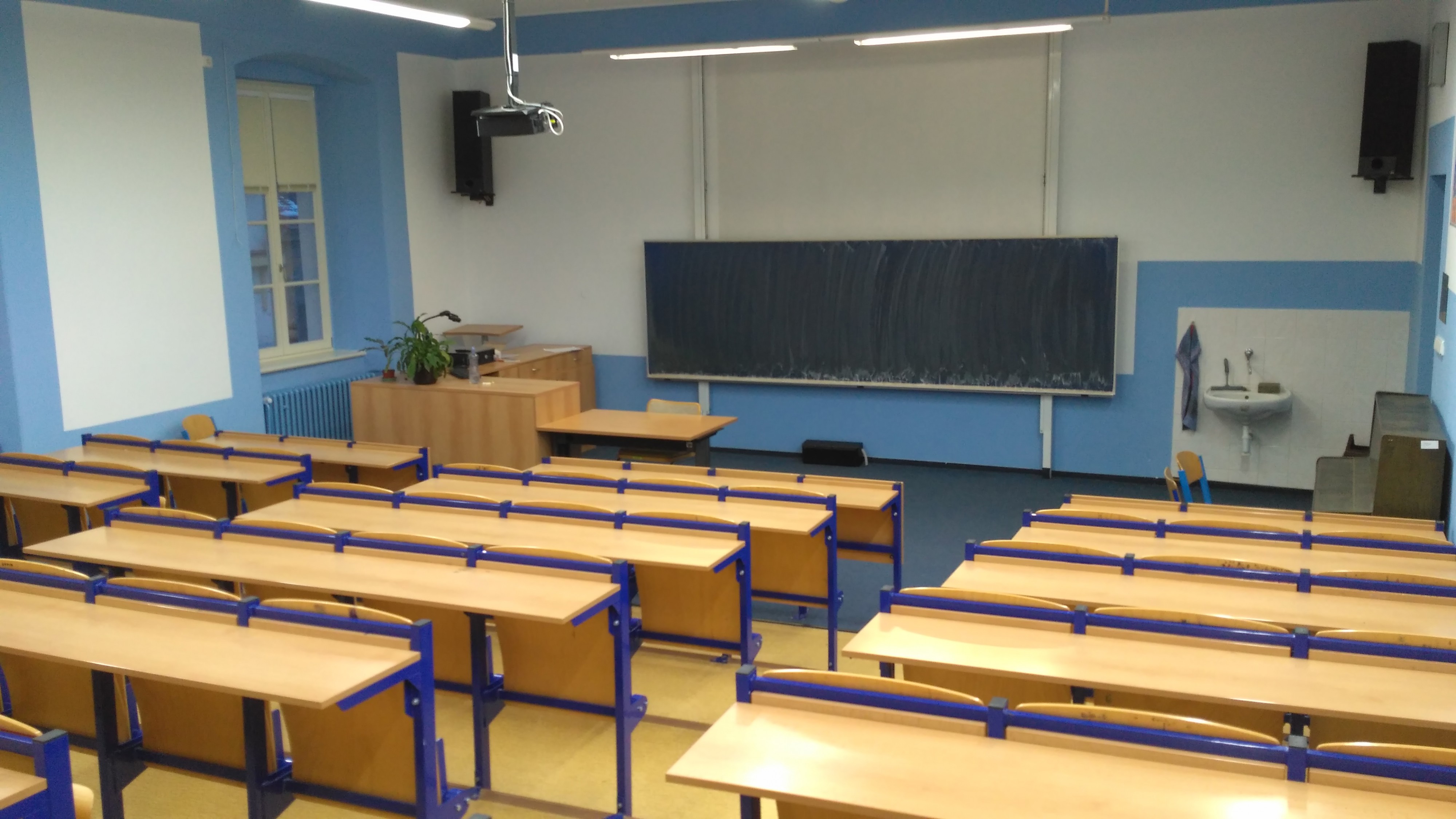 Gymnázium Zikmunda Wintra, Rakovník foto 3