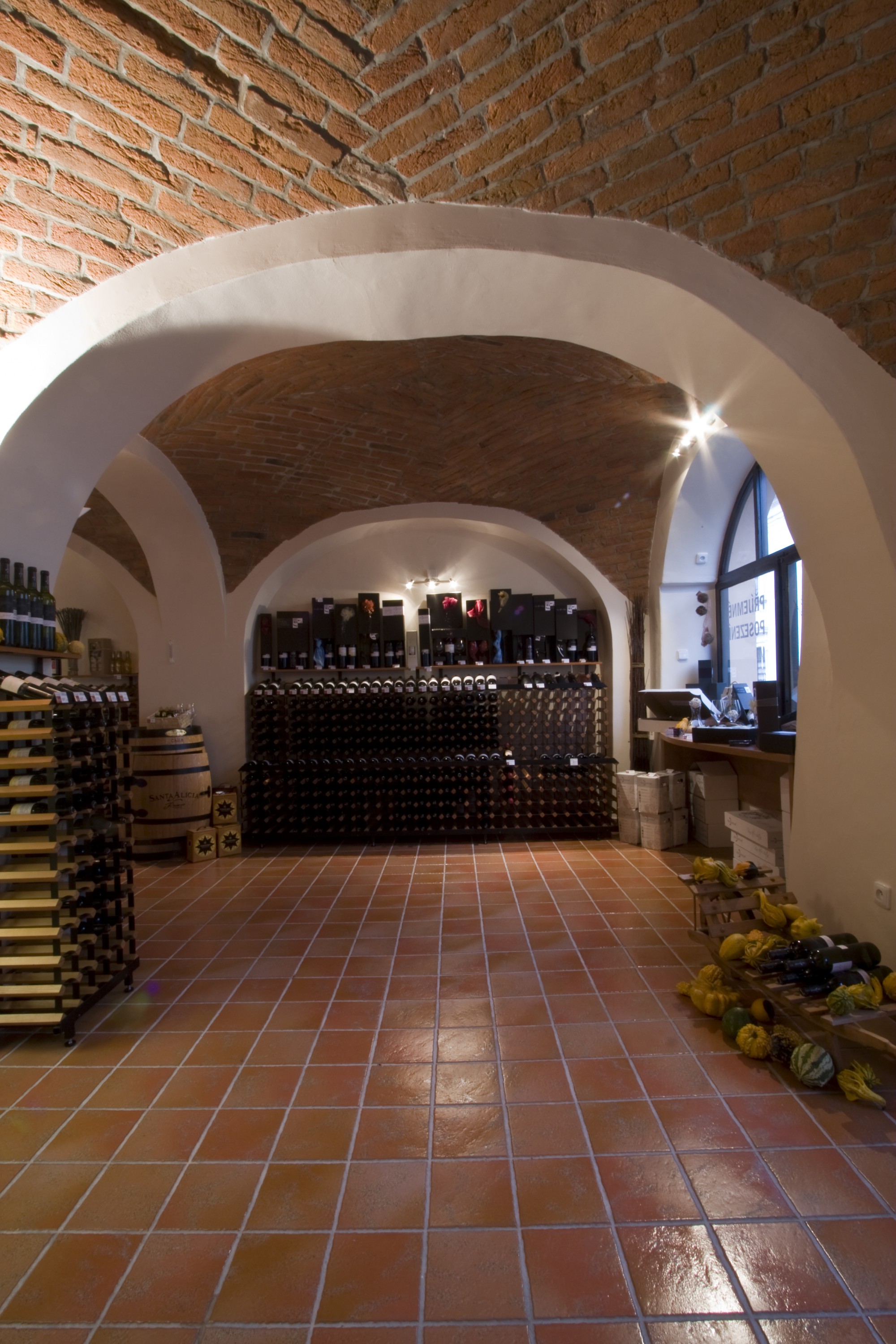 Vinotéka VÍNO HRUŠKA foto 3