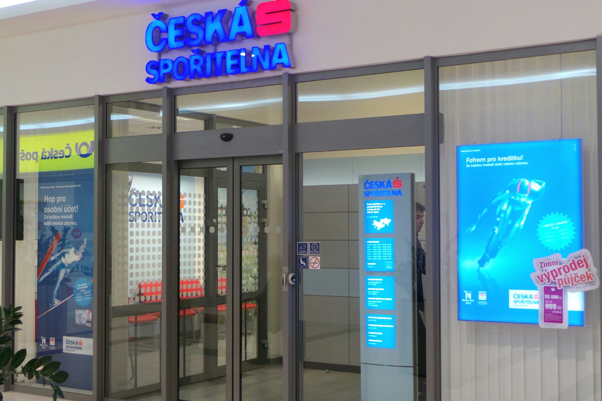 Bankomat České spořitelny foto 2