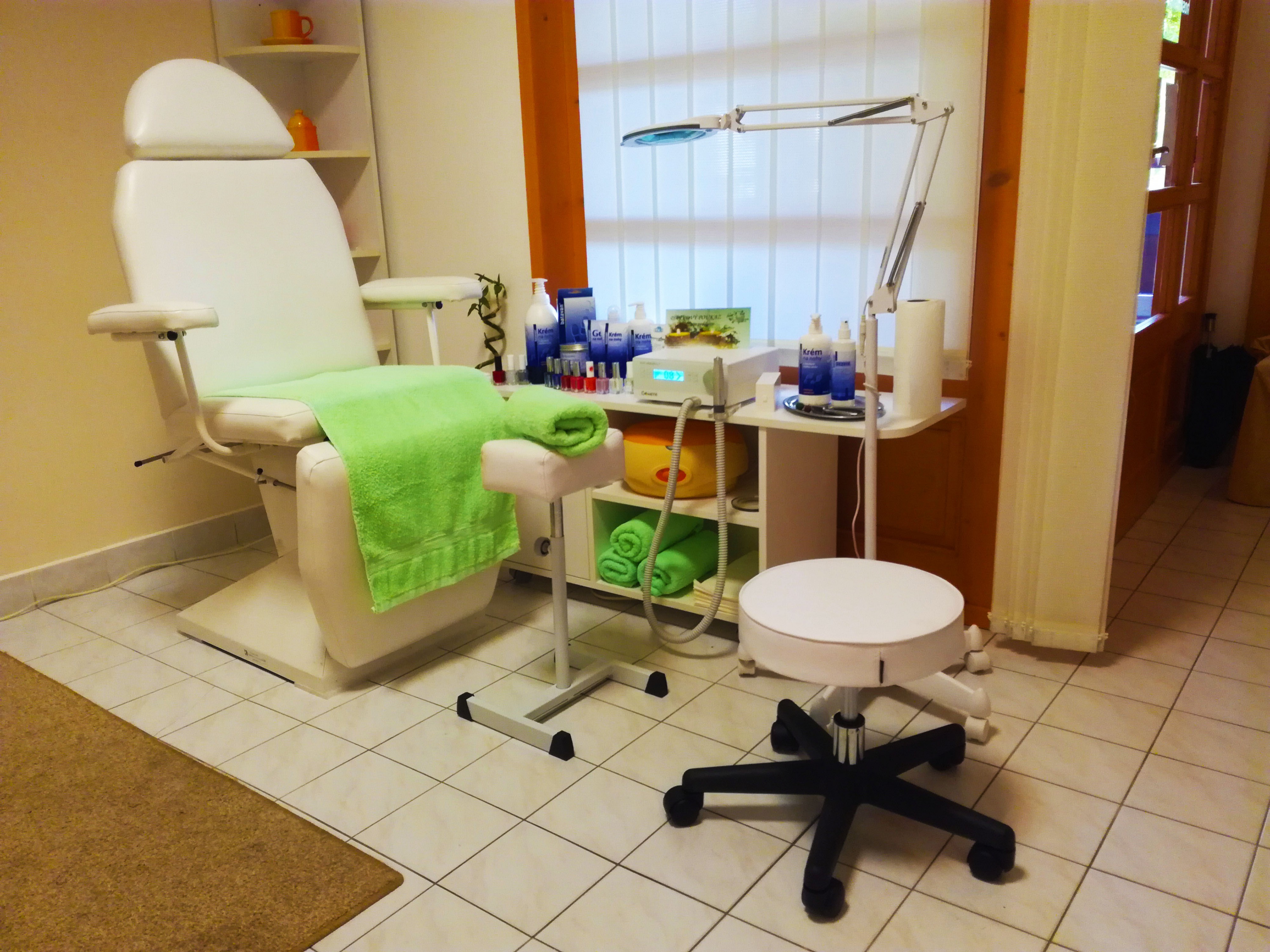 Masáže a pedikúra Lada foto 2