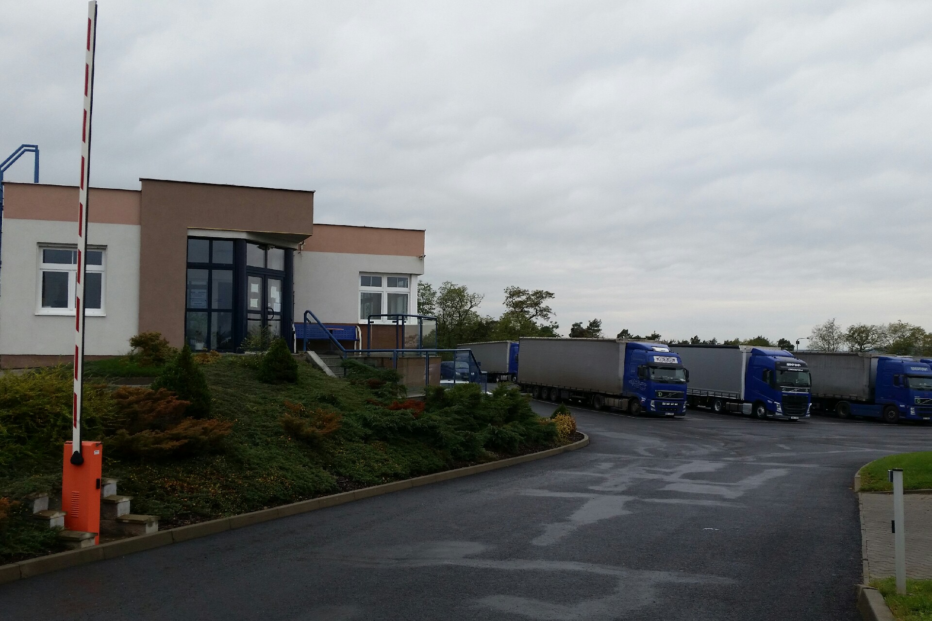 RAKOTRANS DOPRAVA CZ, s.r.o.