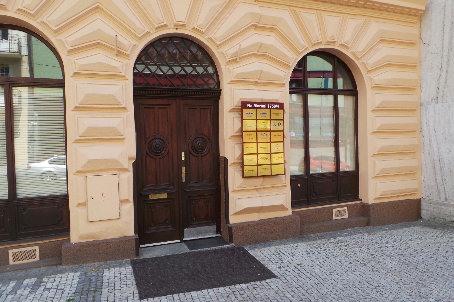 KFD makléři, s.r.o.