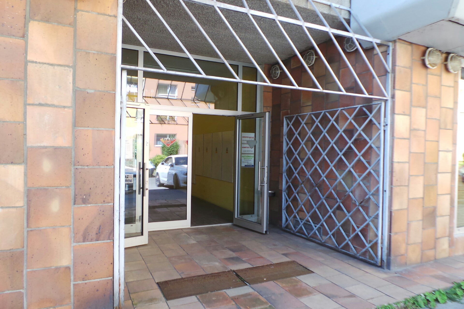 JUDr. Michaela Pretschová, advokátka