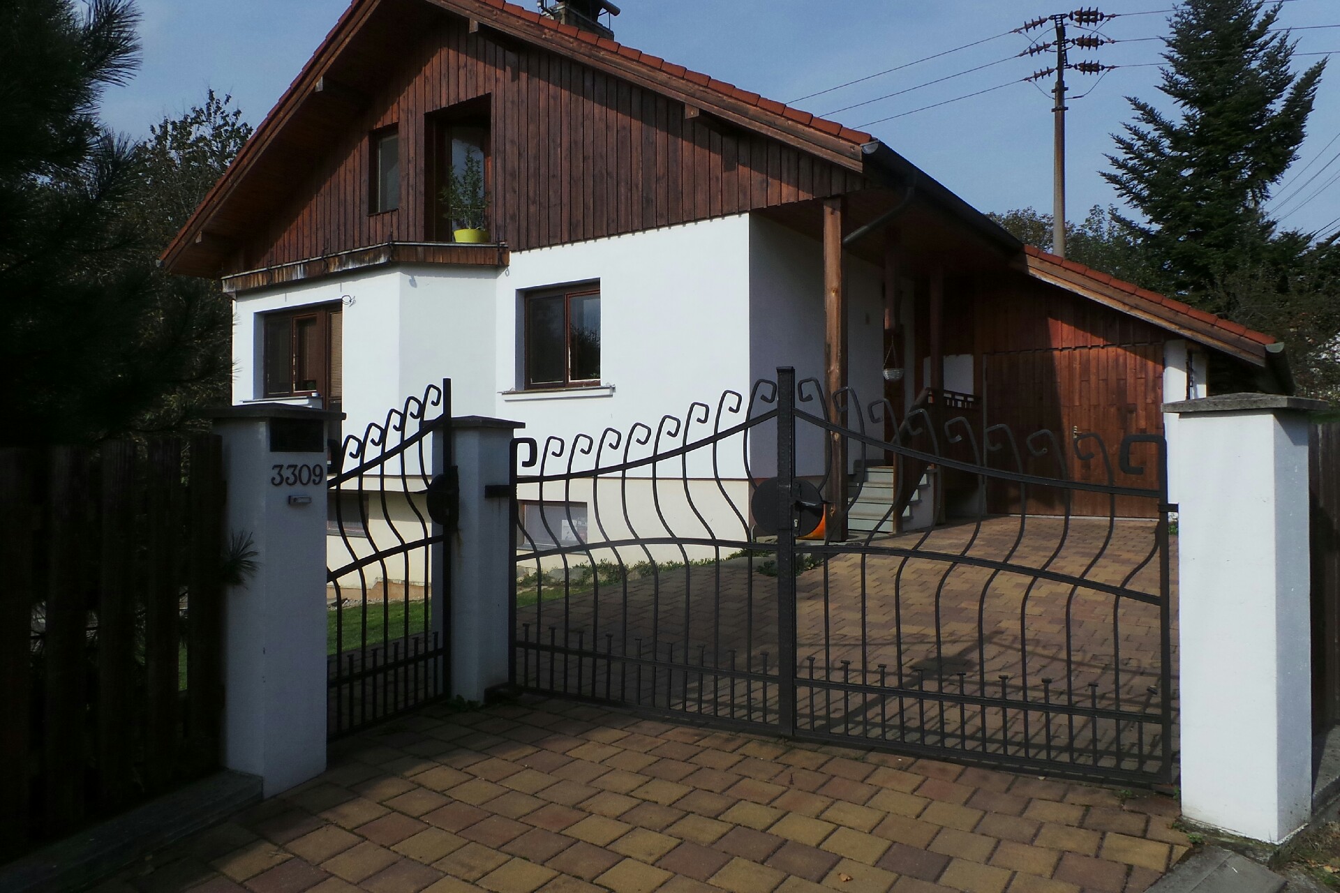 FLODE premium design floors, s.r.o.