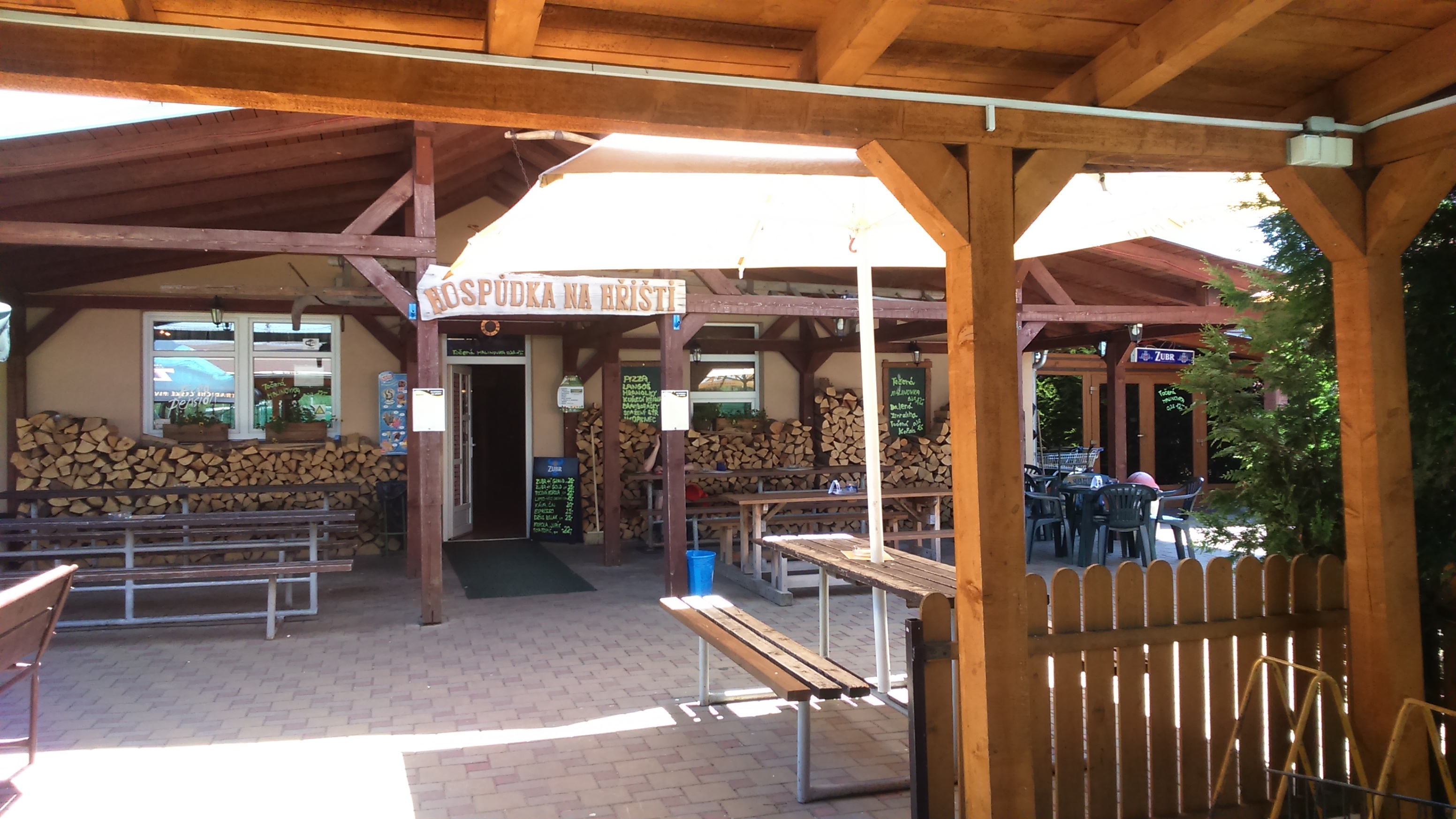 Hospůdka Hřiště Všetuly