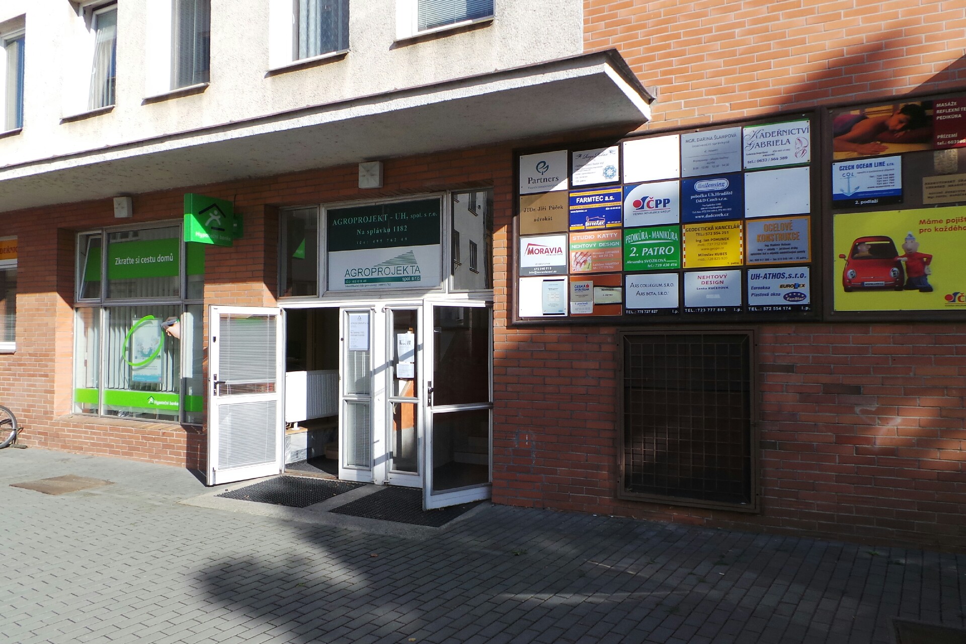 Mgr. Pavel Hanáček - soudní exekutor