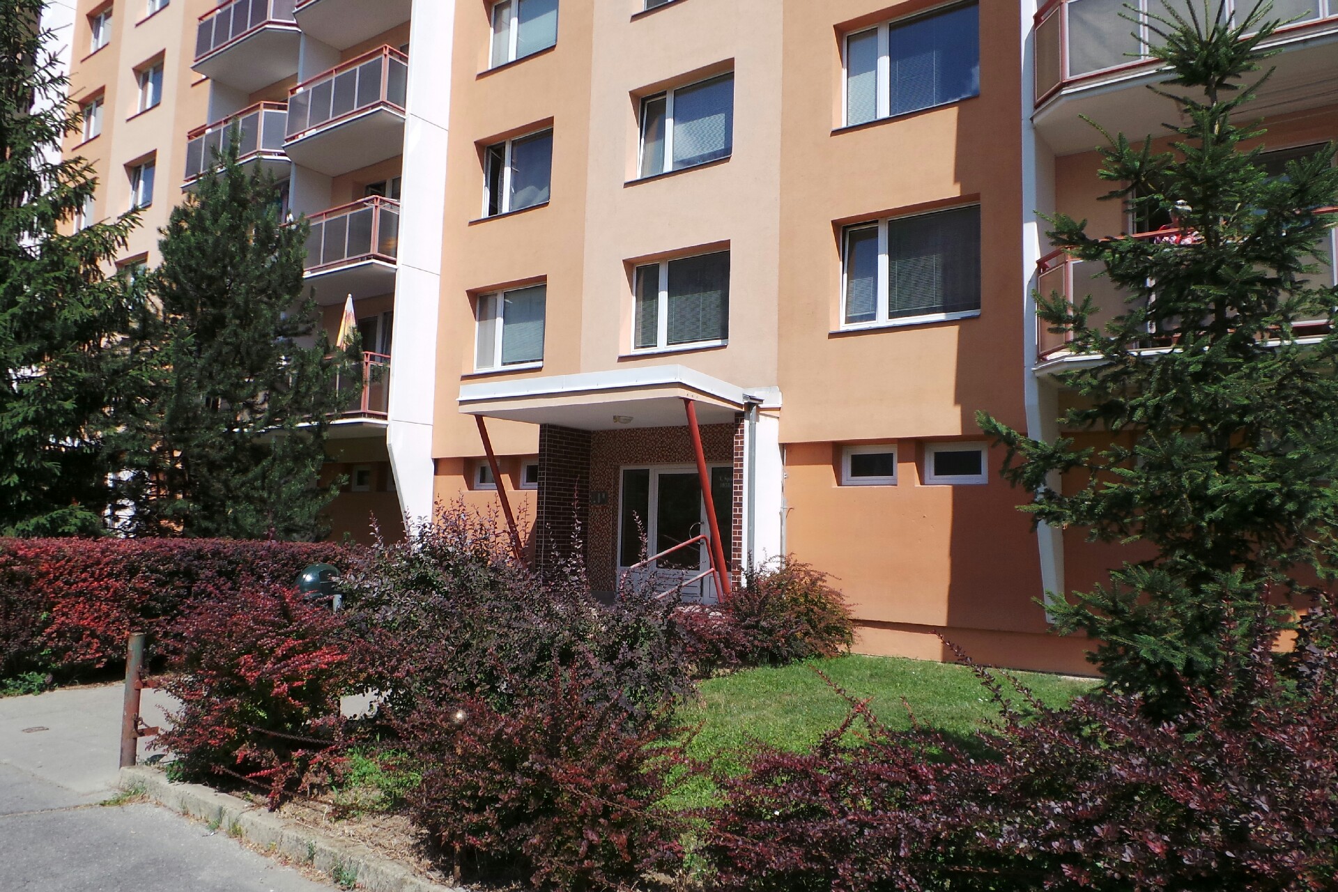 Richard Vaverka - zednické a obkladačské práce