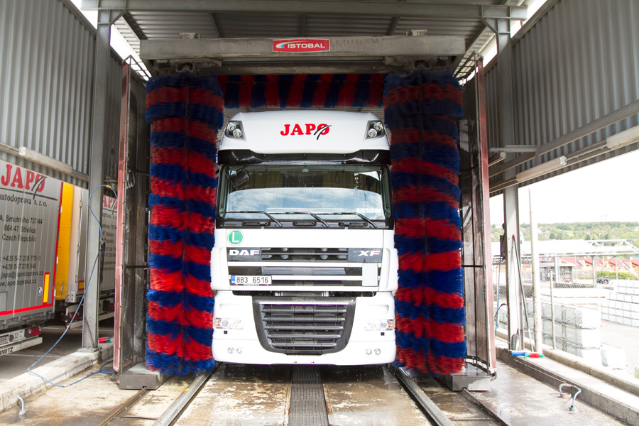 Opravy nákladních vozidel - JAPO - transport, s.r.o. foto 3