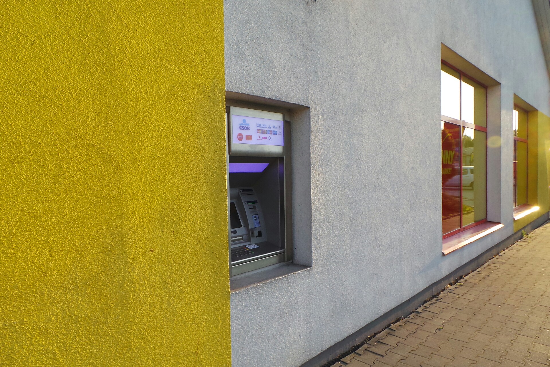 Bankomat ČSOB foto 1