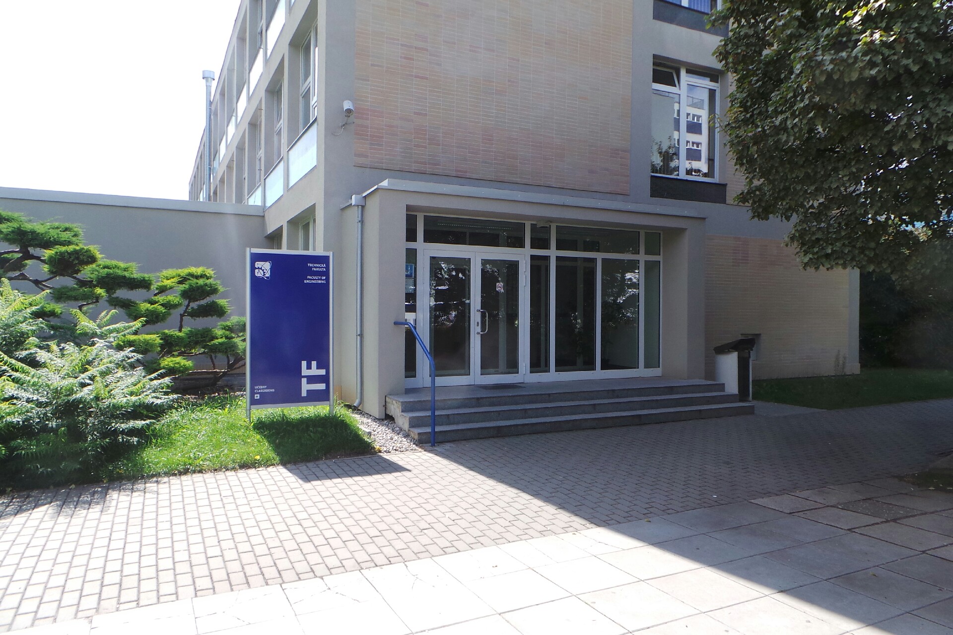 ČZU - Katedra elektrotechniky a automatizace Technické fakulty