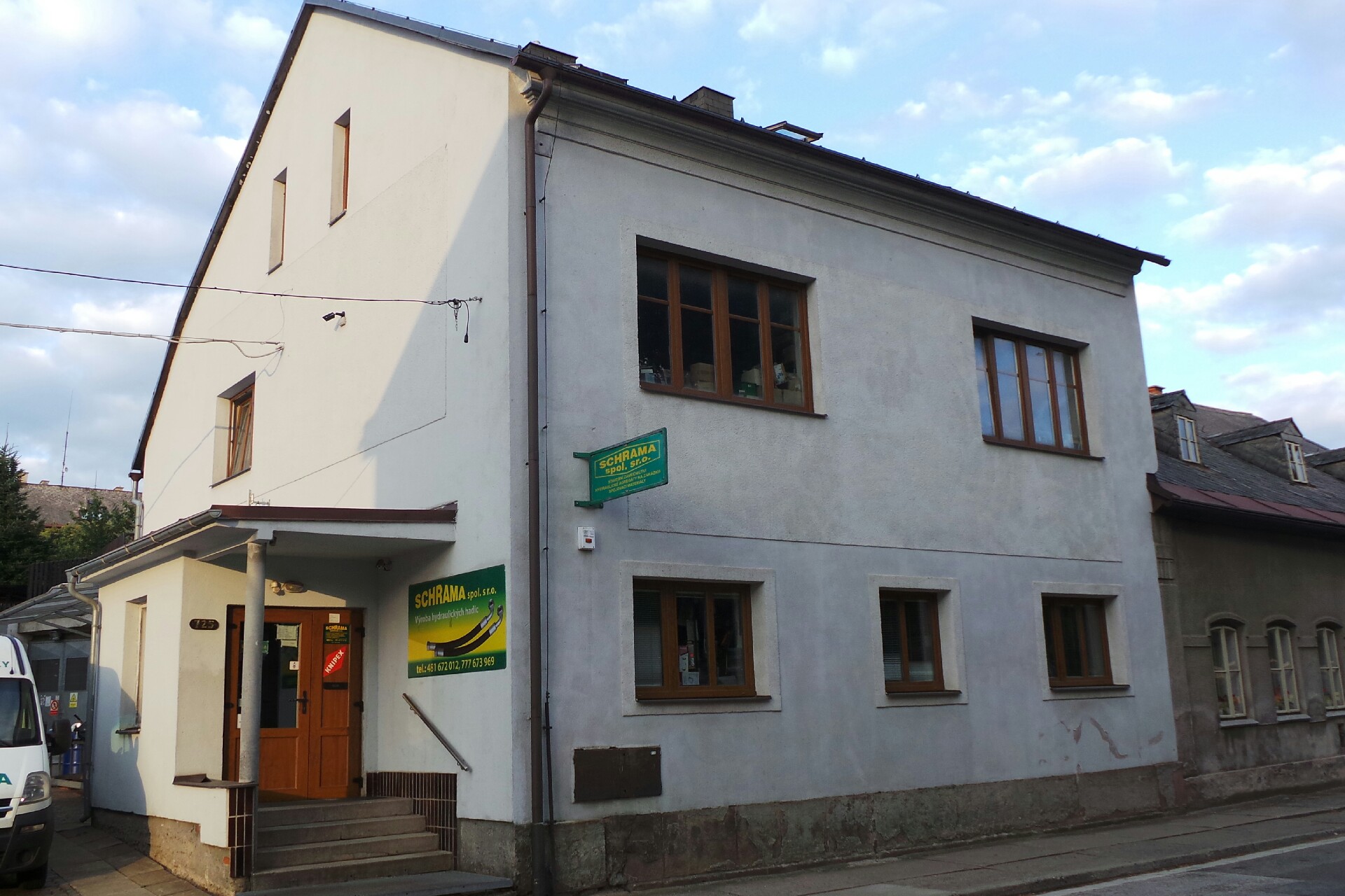 SCHRAMA, společnost s ručením omezeným