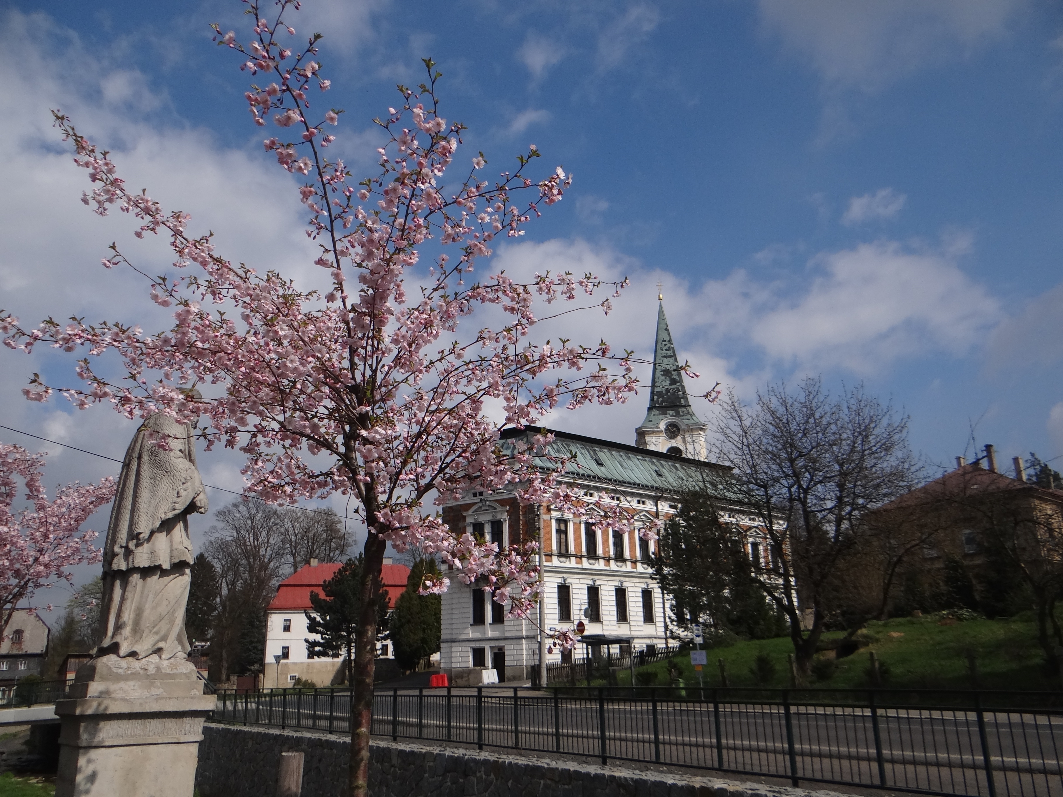 Jiříkov - městský úřad foto 2
