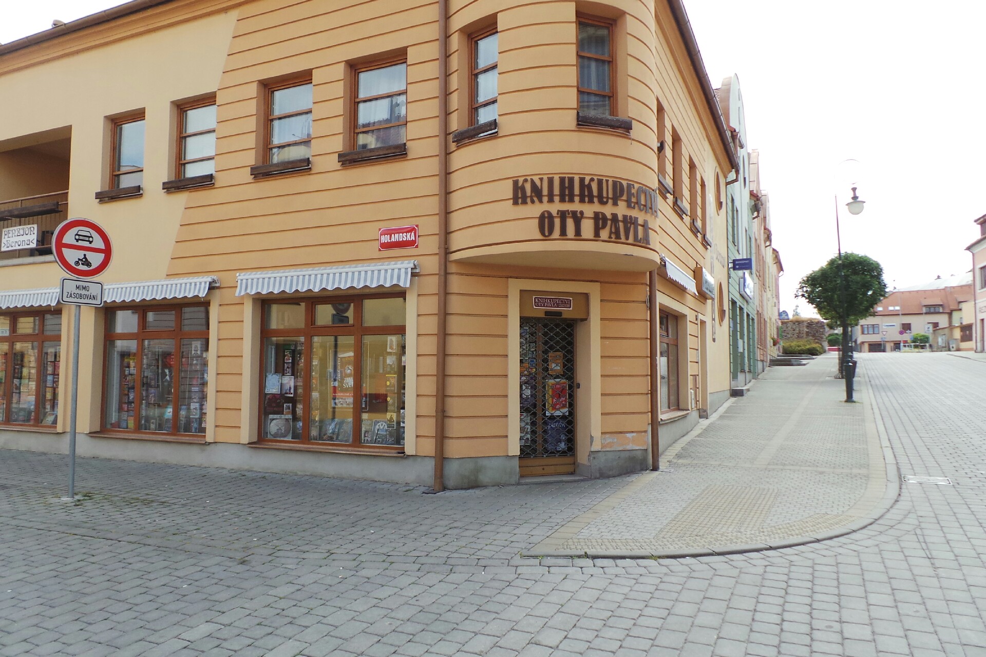 Knihkupectví Oty Pavla