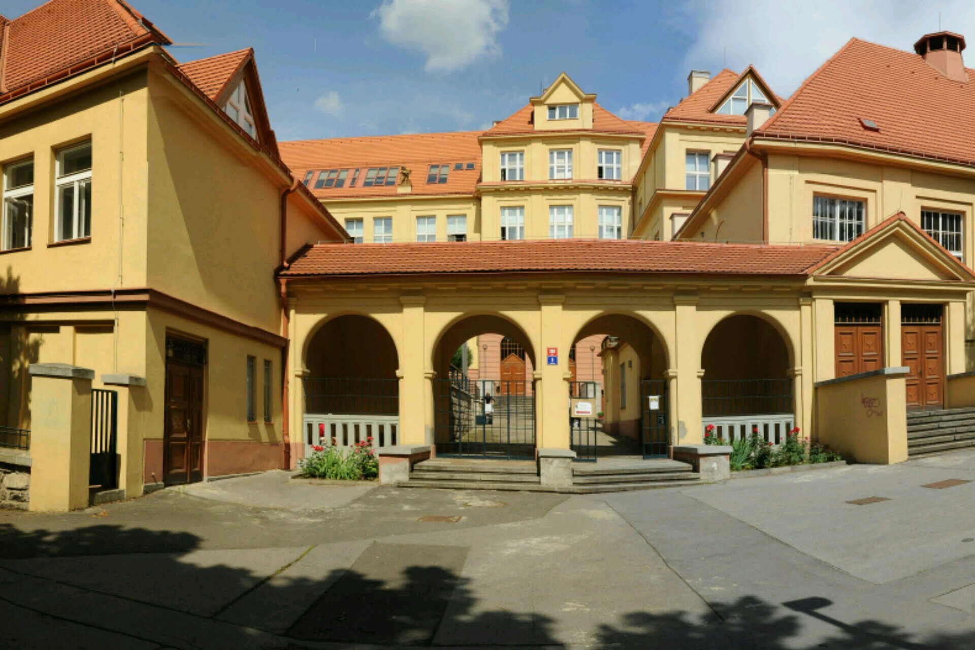 Universitní sportovní klub Slavie