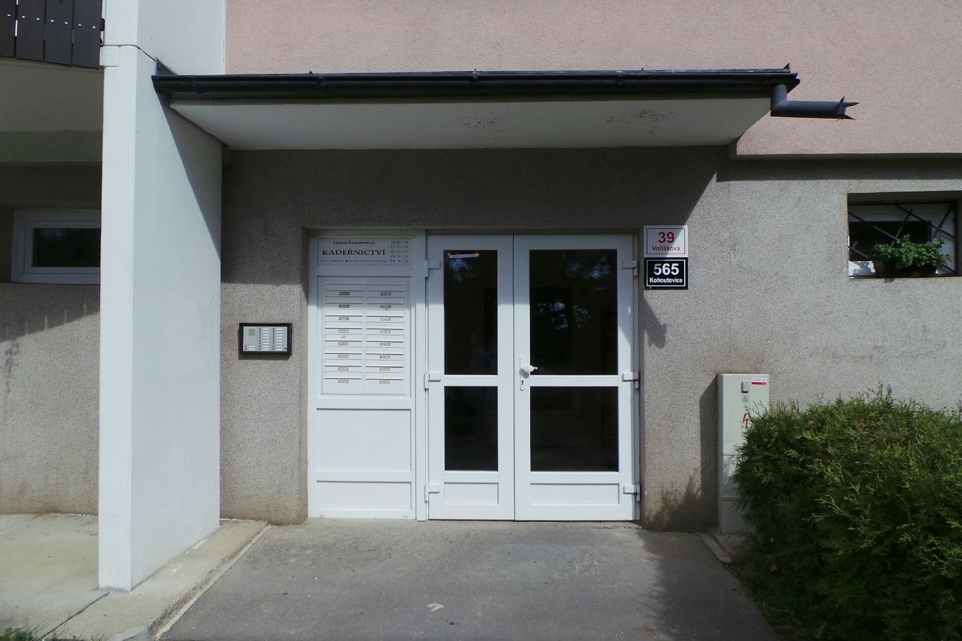 Kadeřnictví Ivana Šanderová foto 1