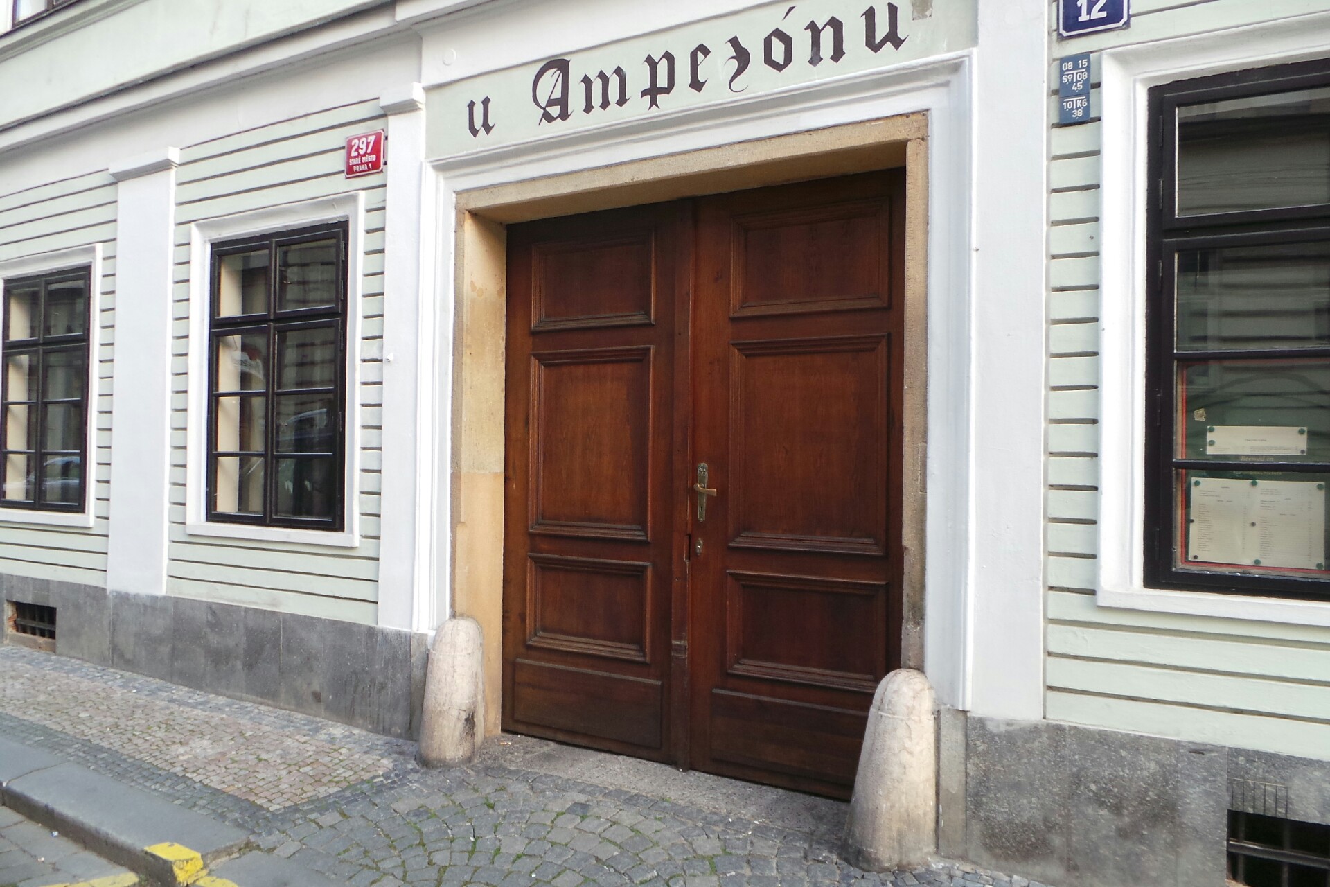 Mgr. Ing. Vladimír Mráz, advokát