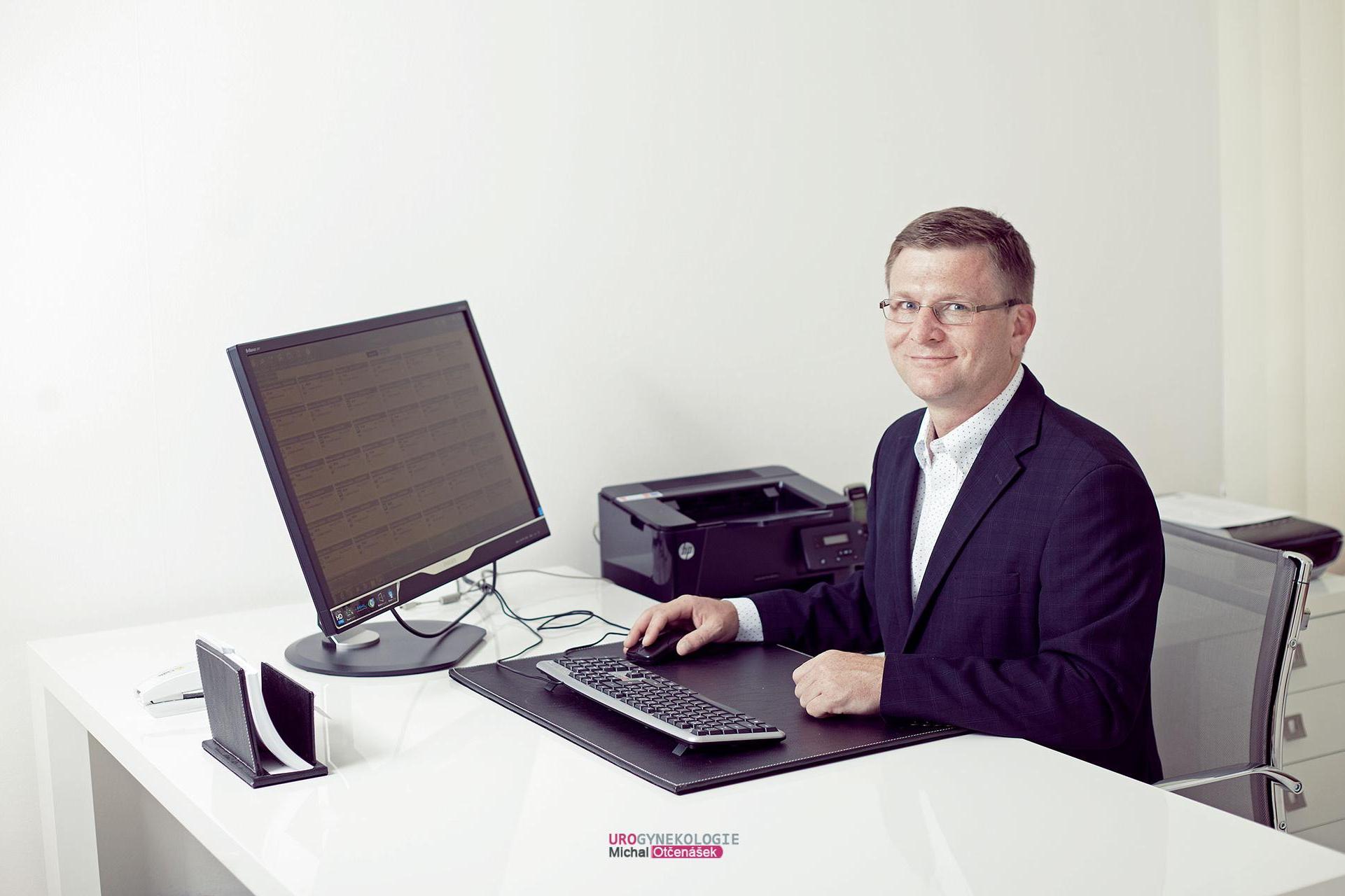 Urogynekologie - Mudr. Michal Otčenášek