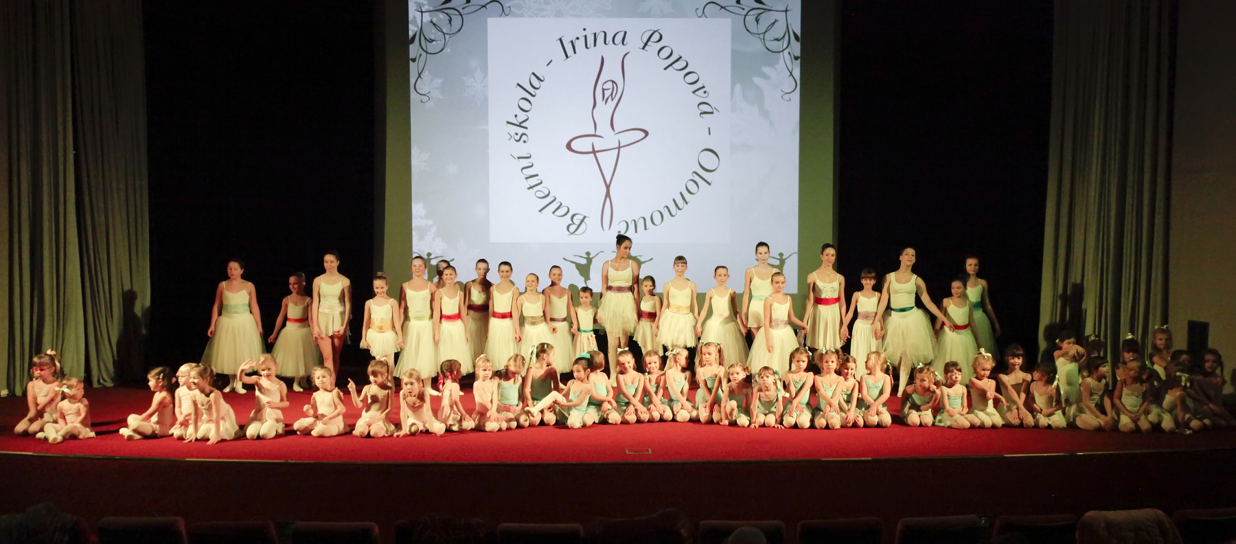 Baletní škola Olomouc - MgA.Irina Popova foto 5