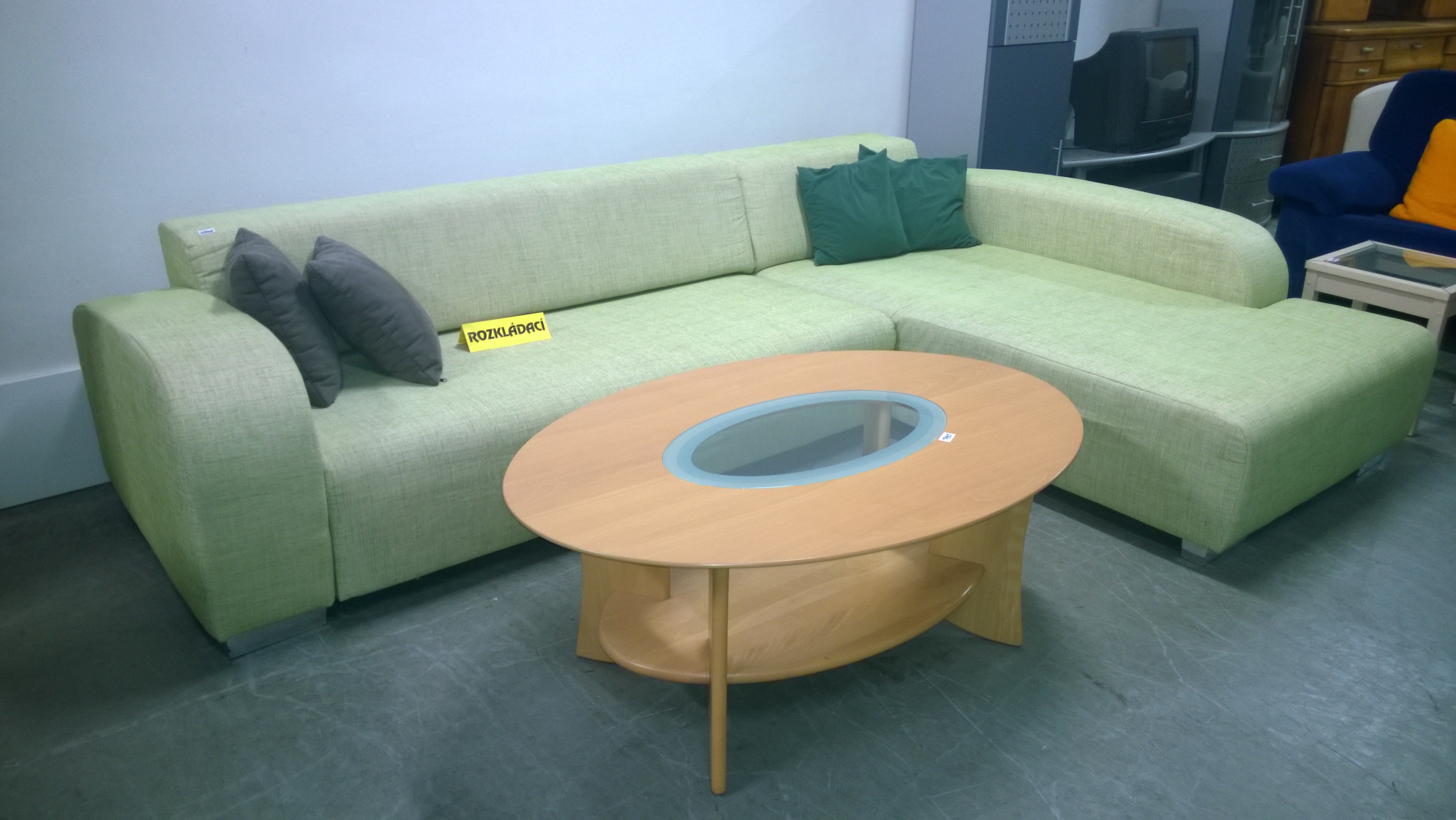 Levný nábytek z dovozu - Petr Hladík foto 5