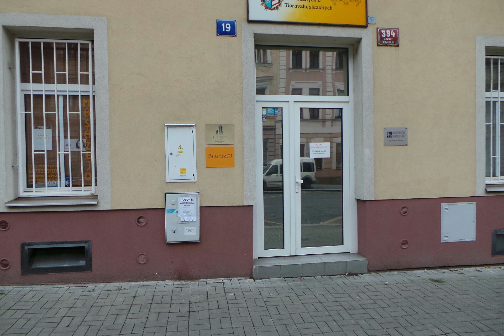 BUSINESS CENTRUM, s.r.o.