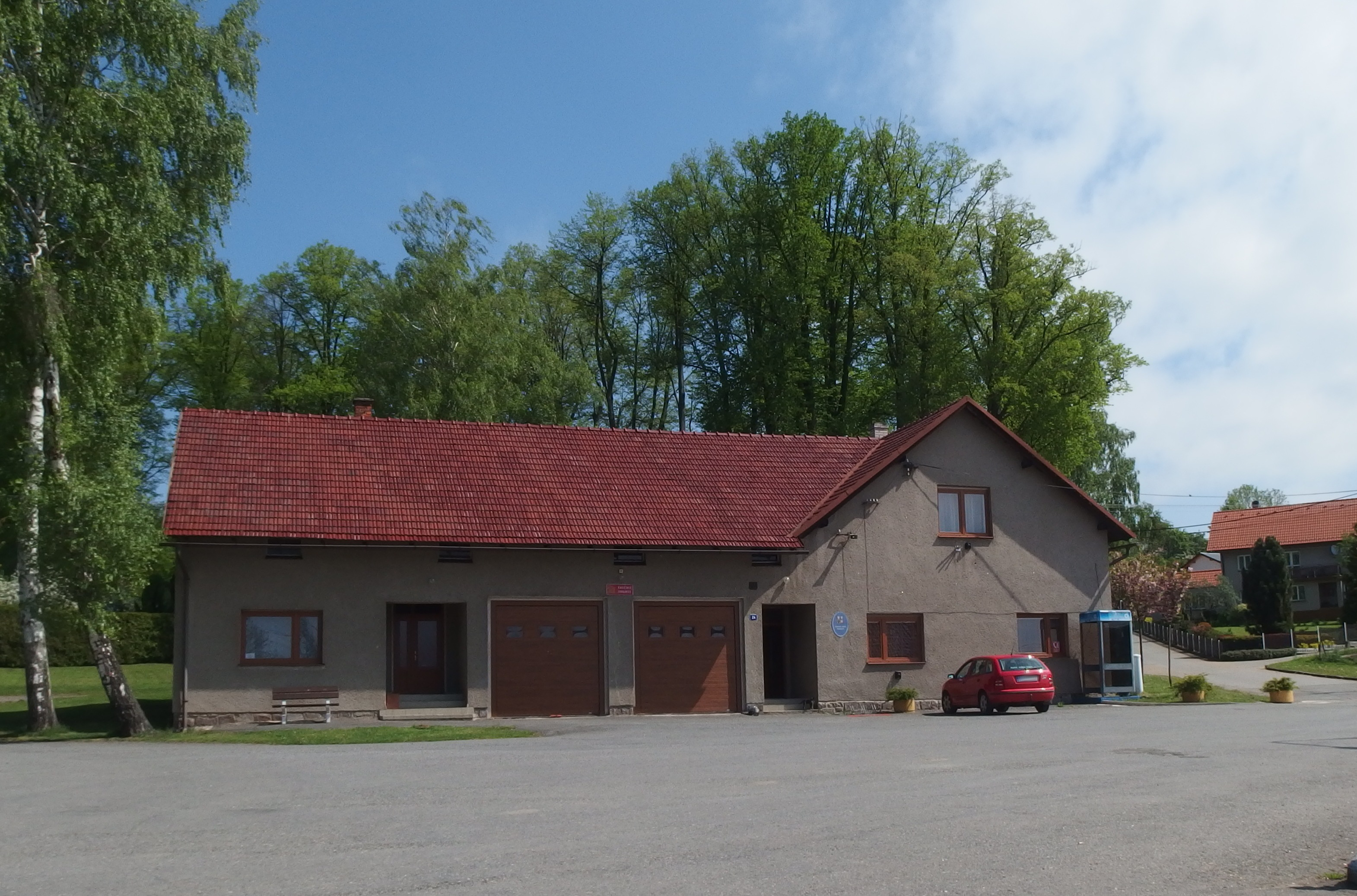 Perálec - obecní úřad