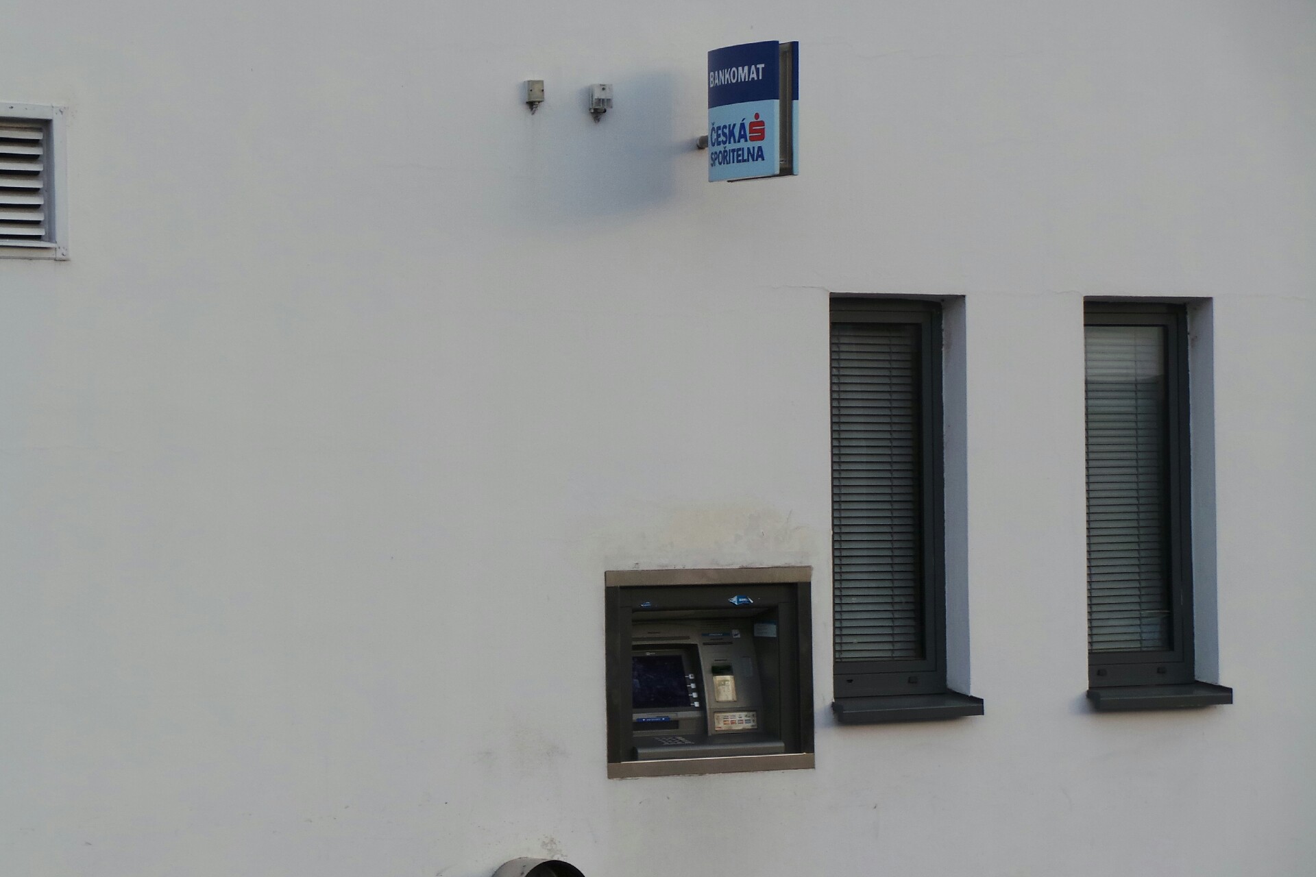Bankomat České spořitelny foto 1