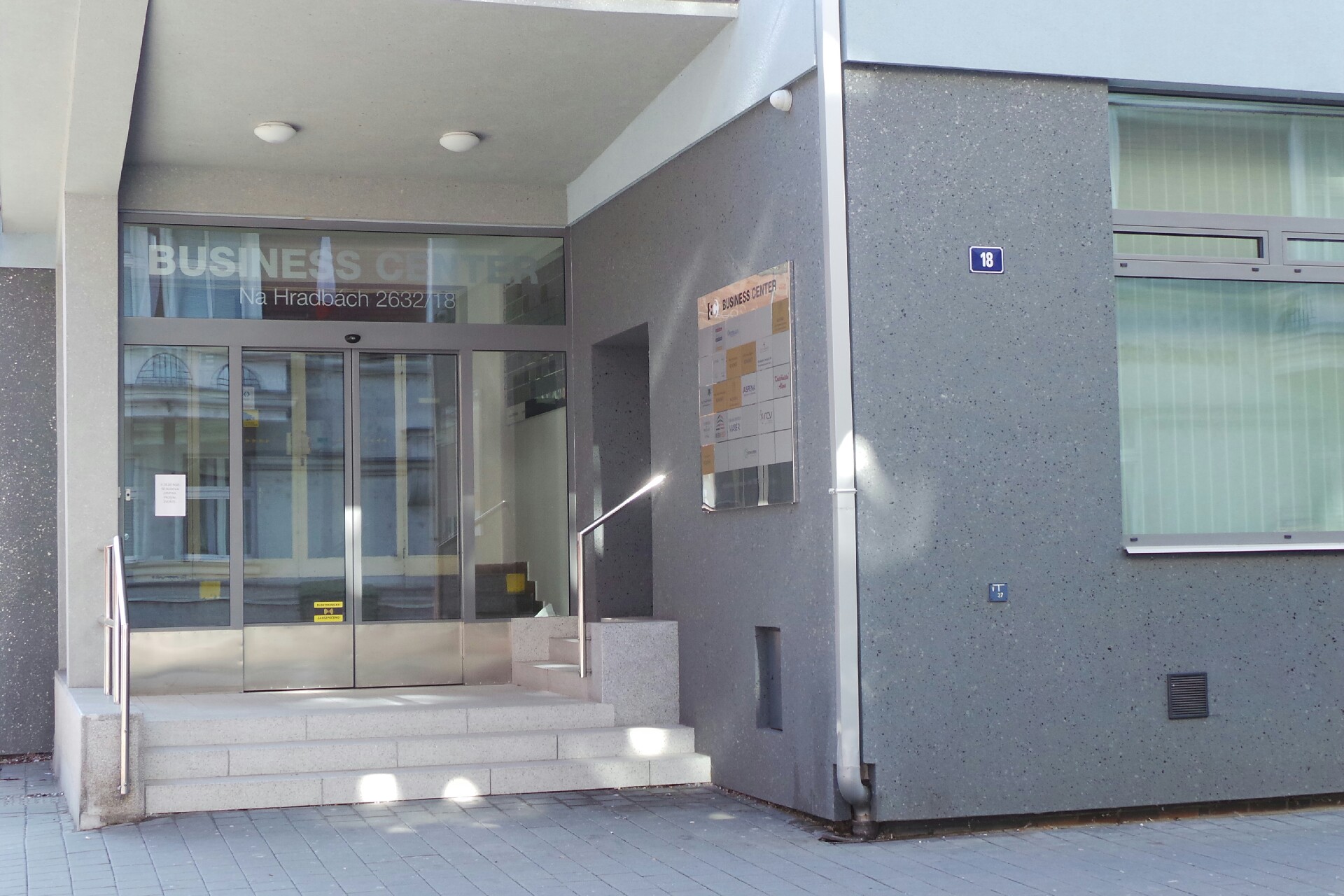 JUDr. Iveta Sladčíková - notářka