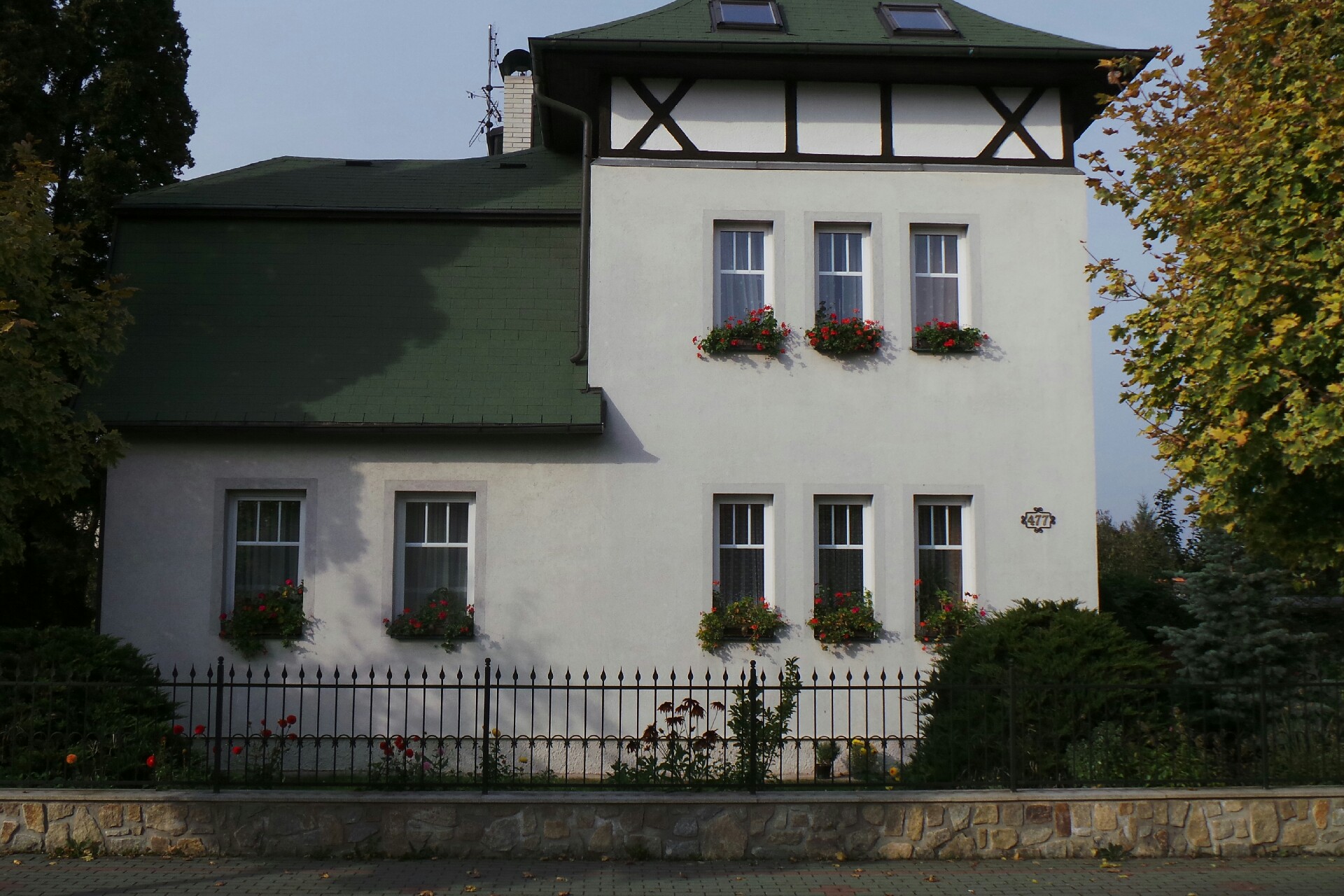 Znalec v oblasti stavebnictví - EDUARD UHLÍK