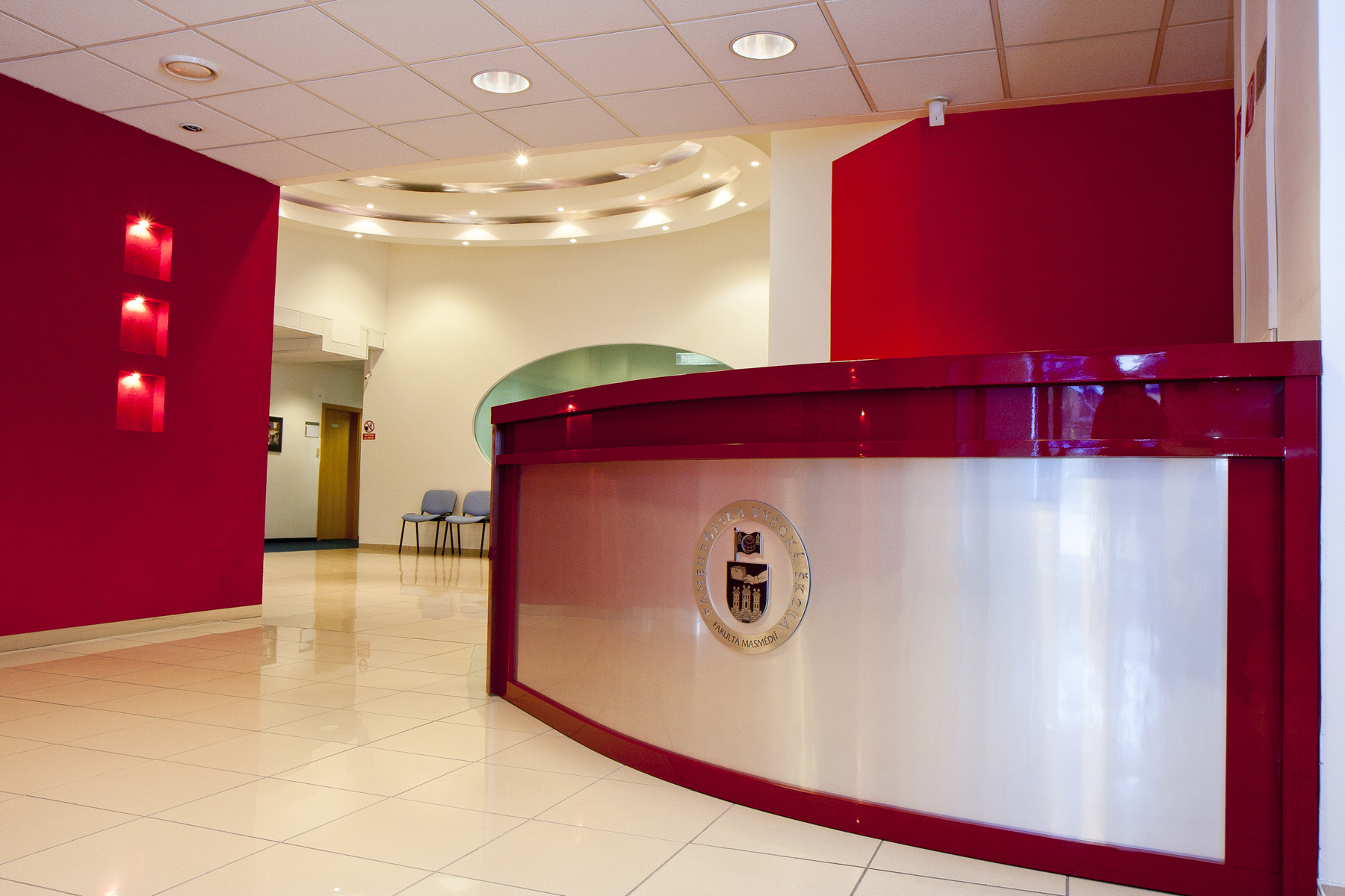 Panevropská vysoká škola foto 5