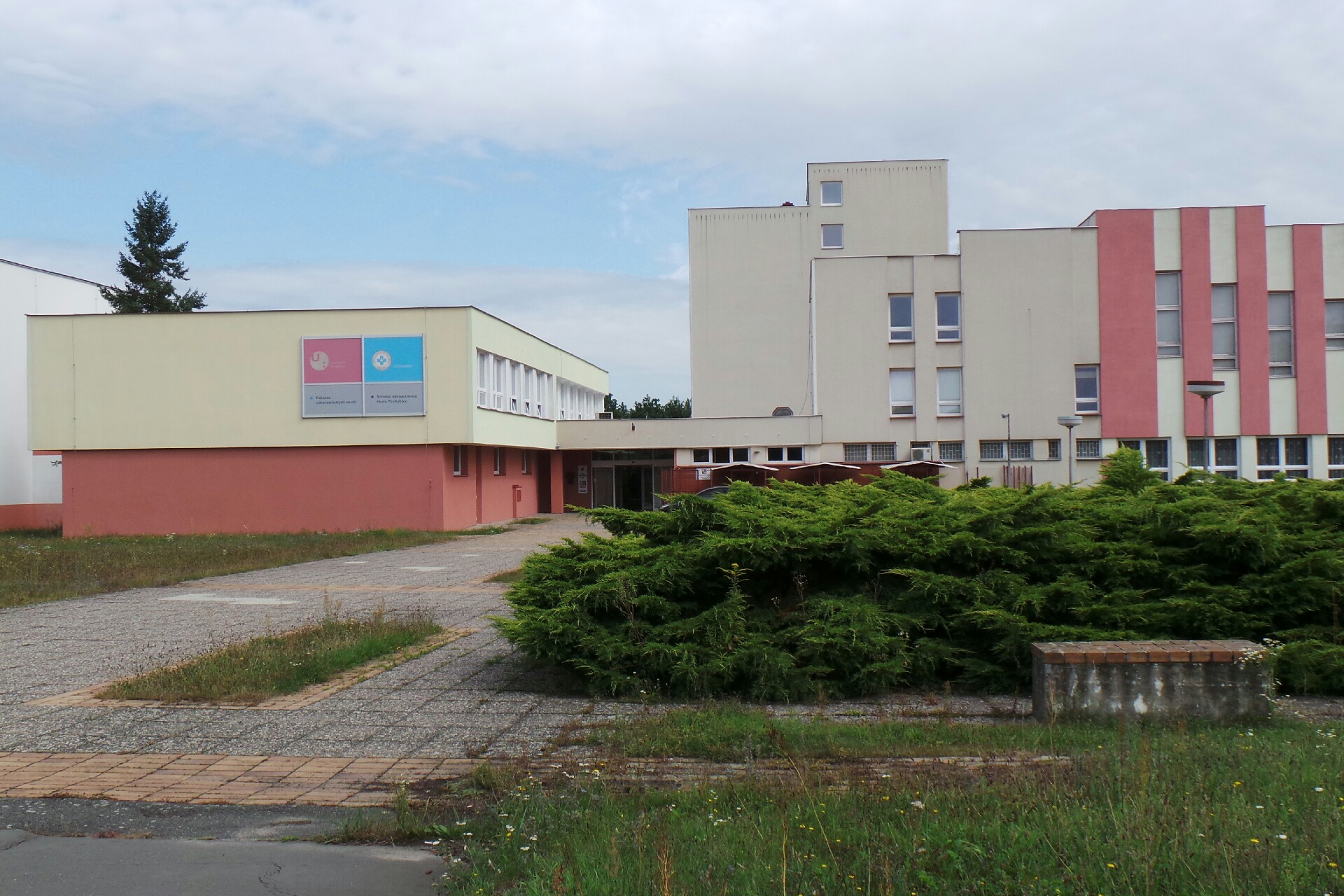 Střední zdravotnická škola Pardubice