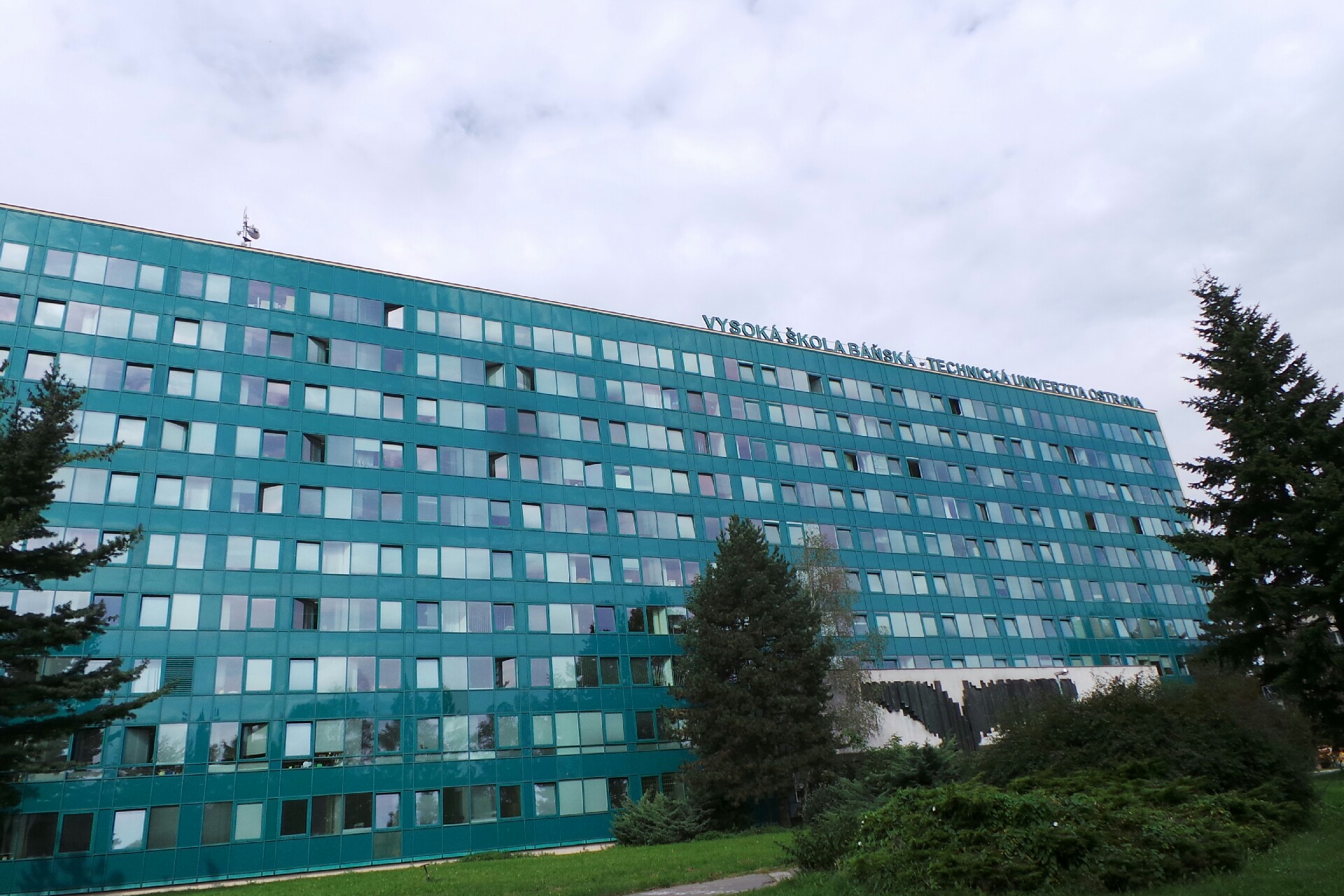 Vysoká škola báňská - Technická univerzita Ostrava - Katedra tepelné techniky Fakulty metalurgie a materiálového inženýrství