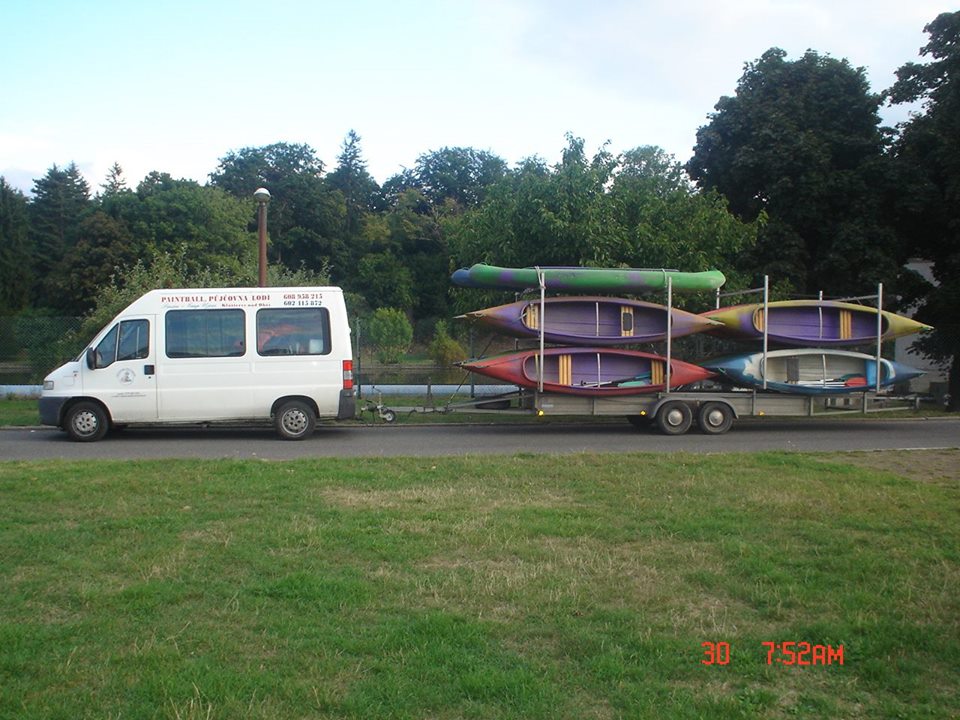 Půjčovna lodí Leština foto 2