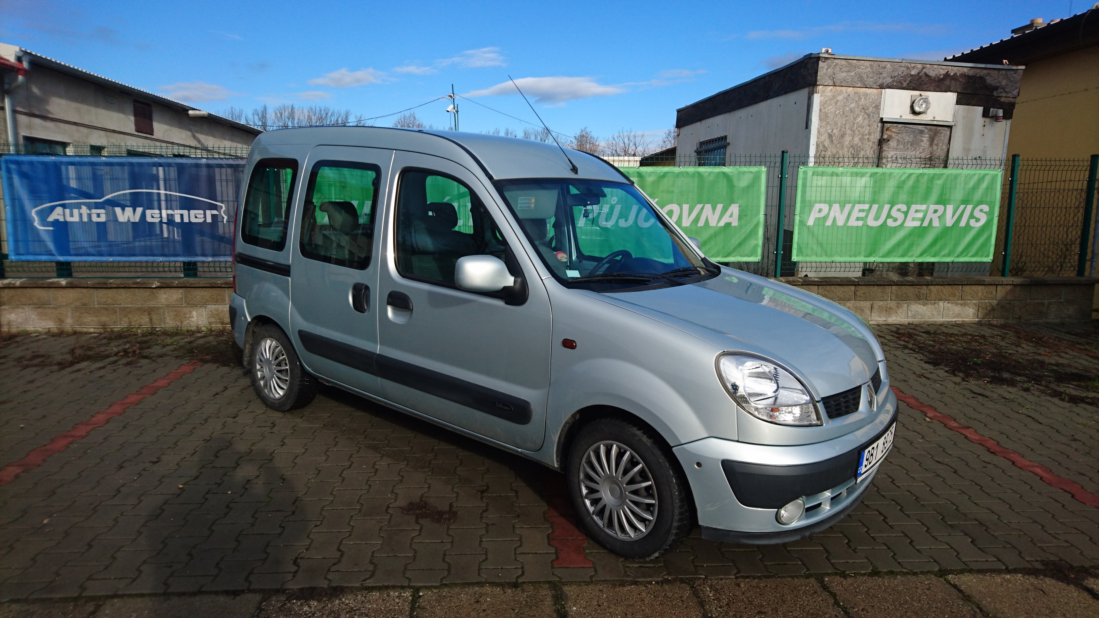 AutoWerner - Půjčovna vozíků a nosičů foto 3