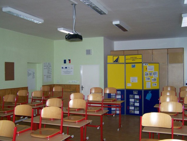 Obchodní akademie a Střední odborná škola logistická, Opava foto 6