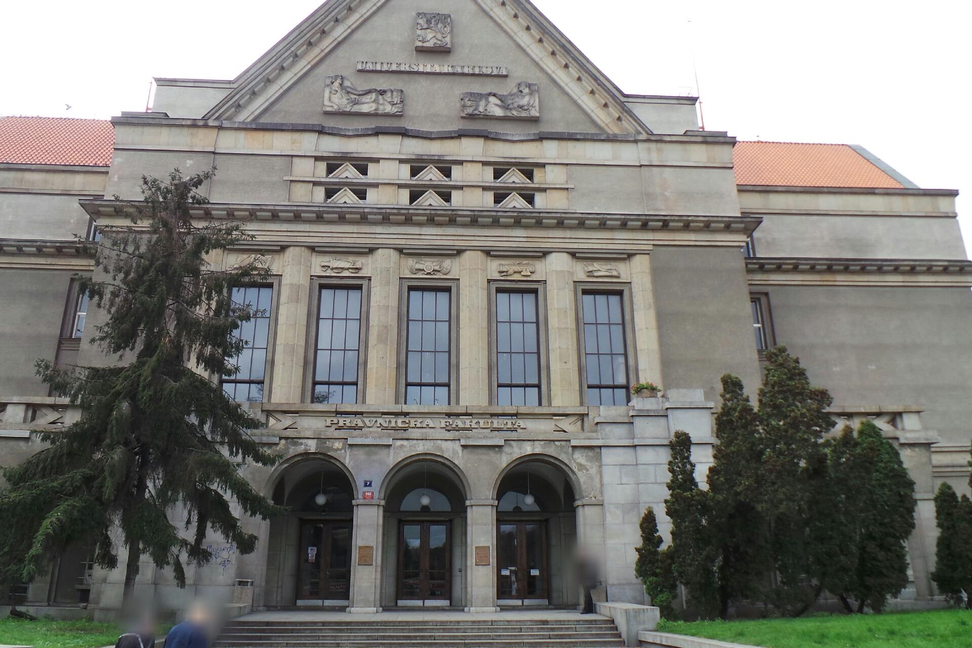 Katedra občanského práva Právnické fakulty - Univerzita Karlova