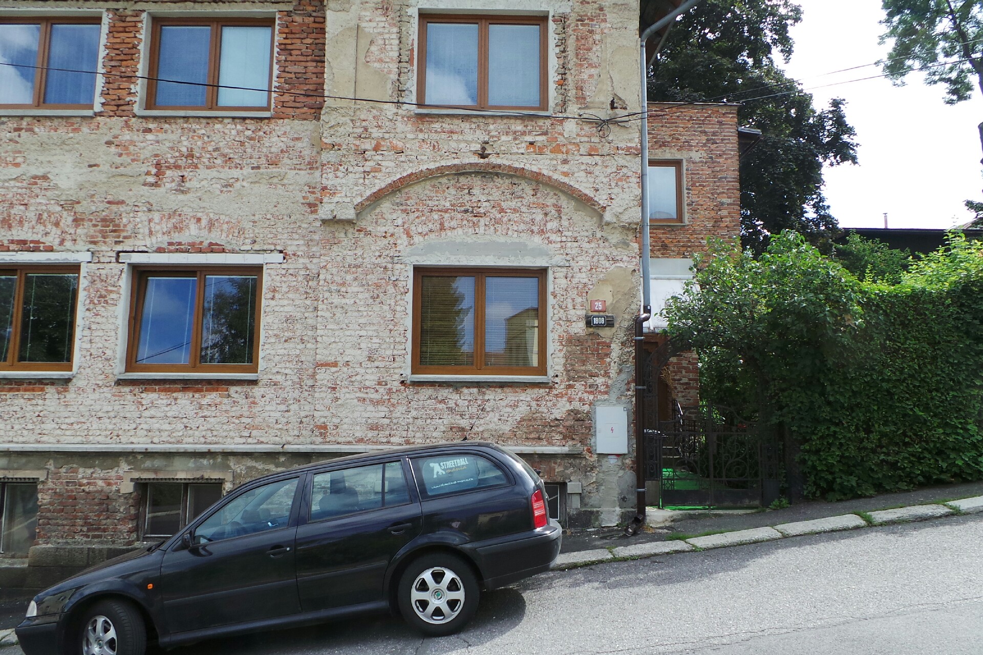 PSBS s.r.o.  - pokladačství a obkladačství