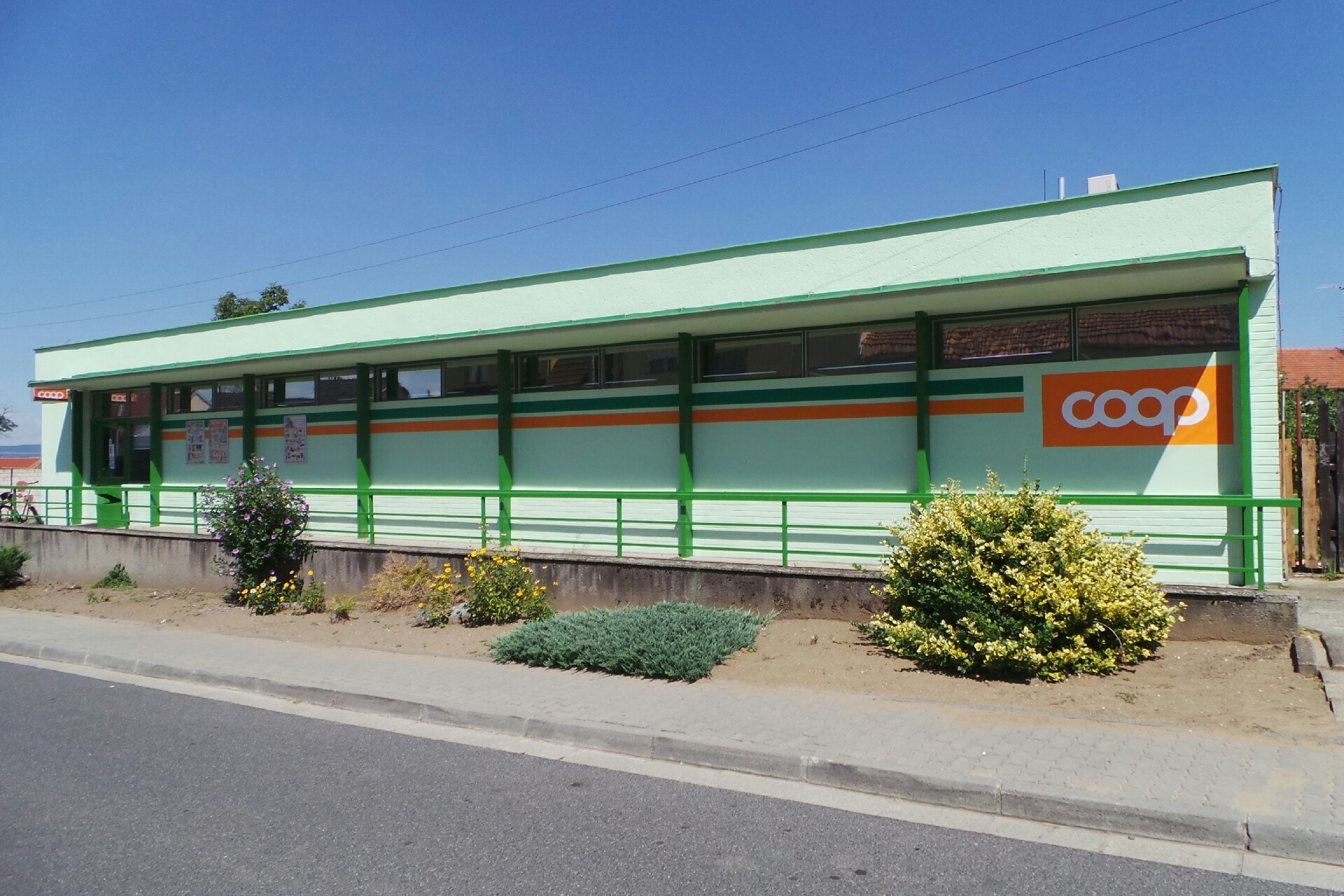 Jednota, spotřební družstvo v Hodoníně - COOP